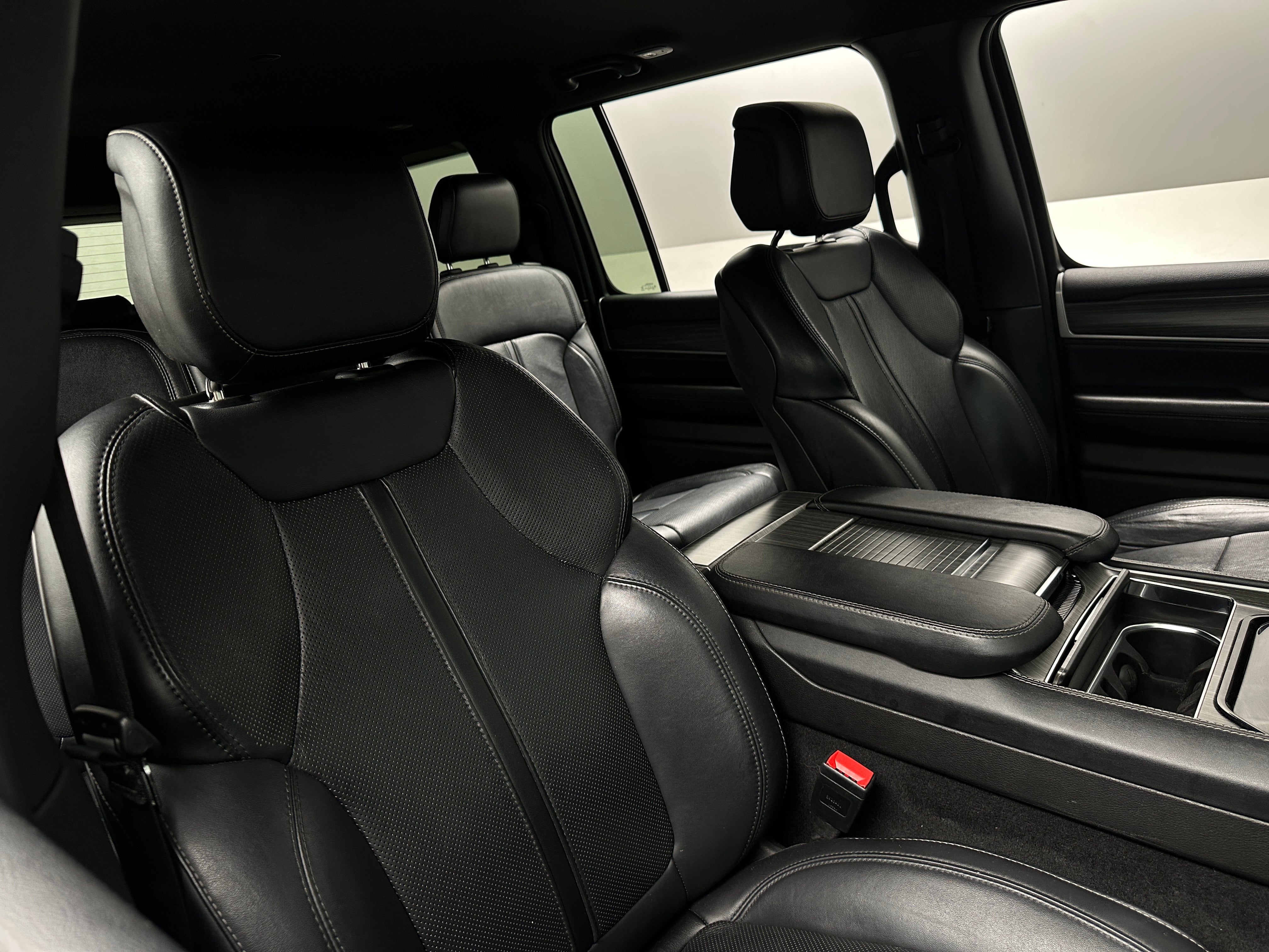 2024 Jeep Wagoneer
