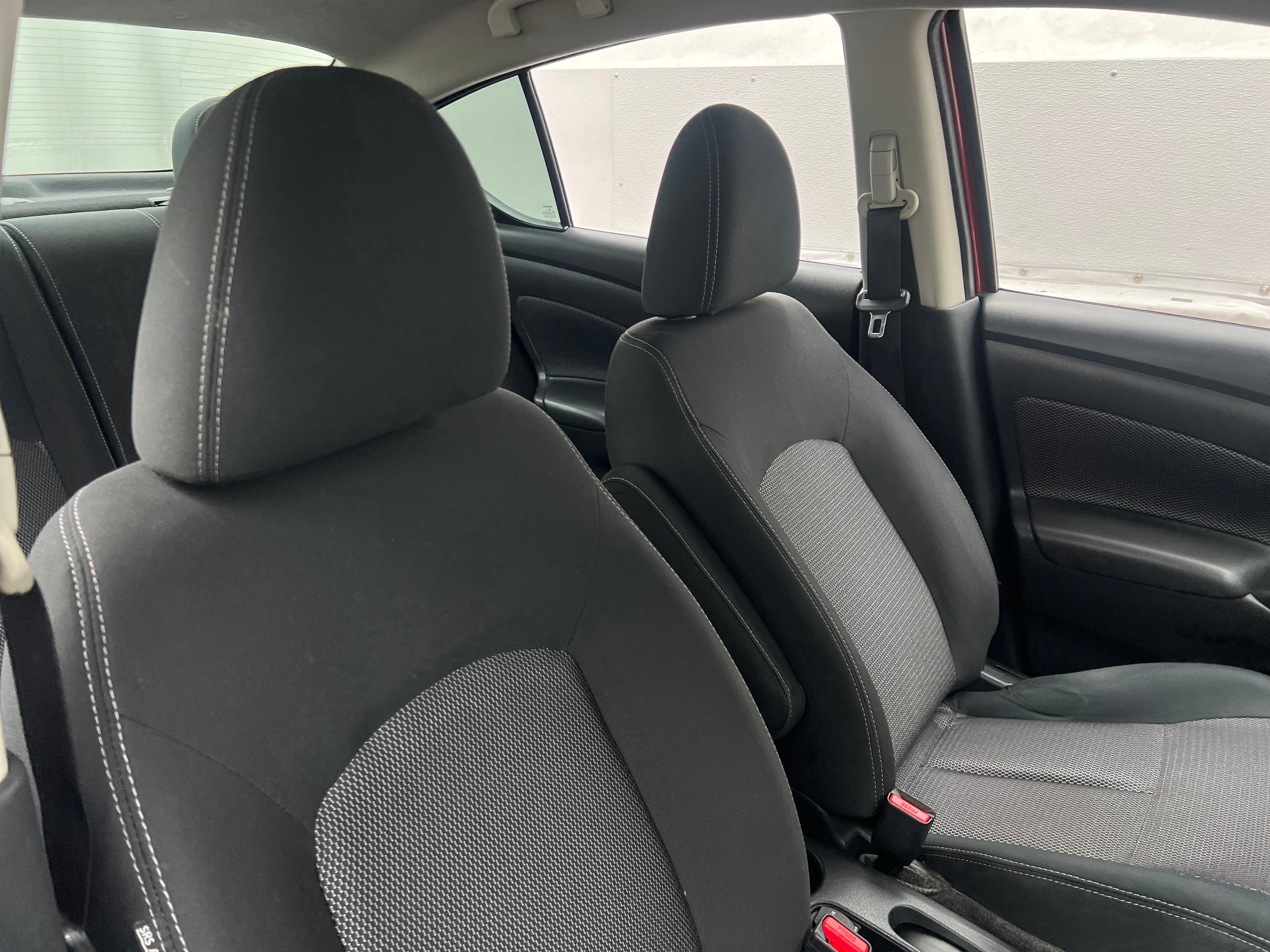 2017 Nissan Versa Sedan
