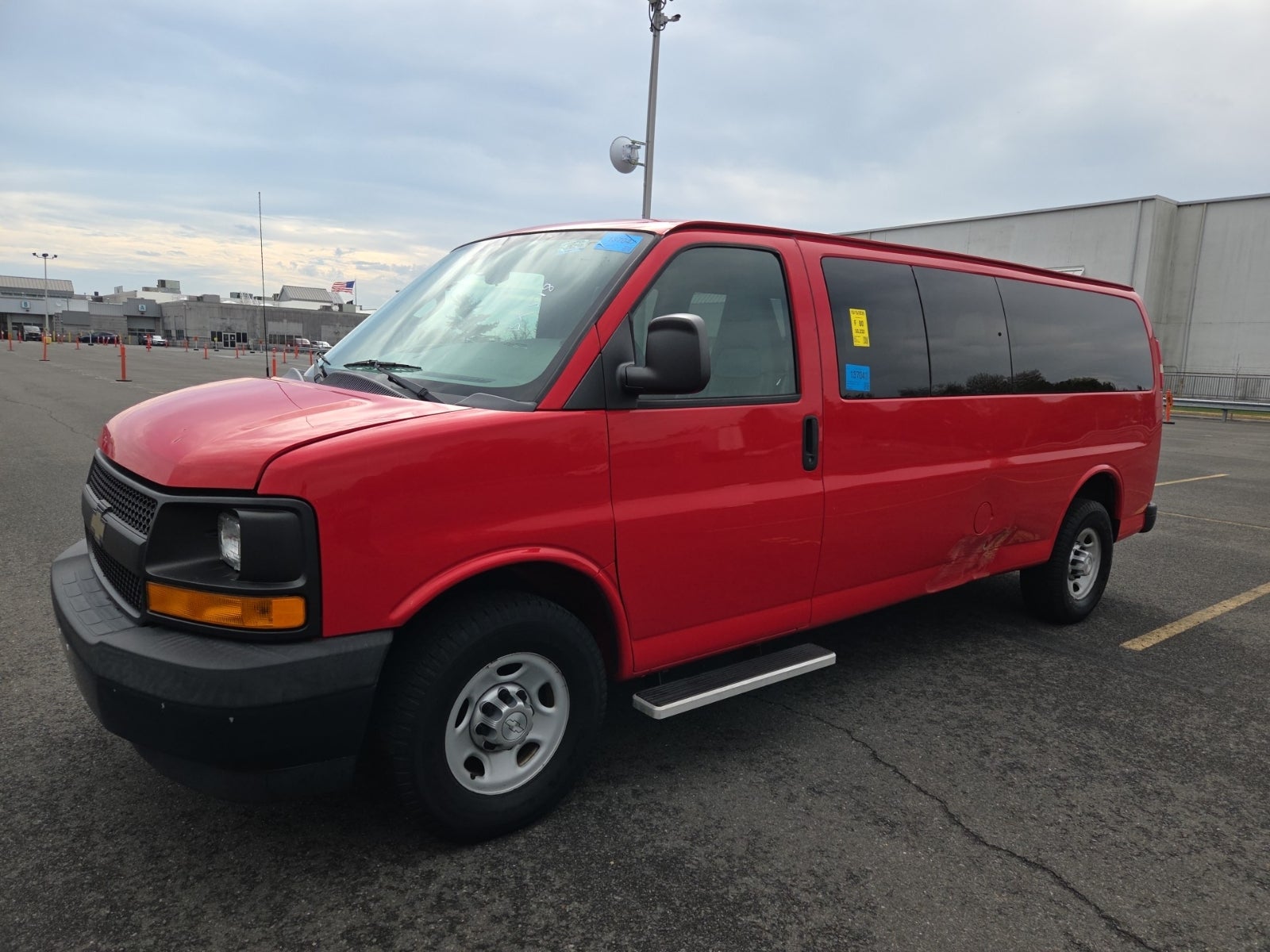 2017 Chevrolet Express 3500 LS