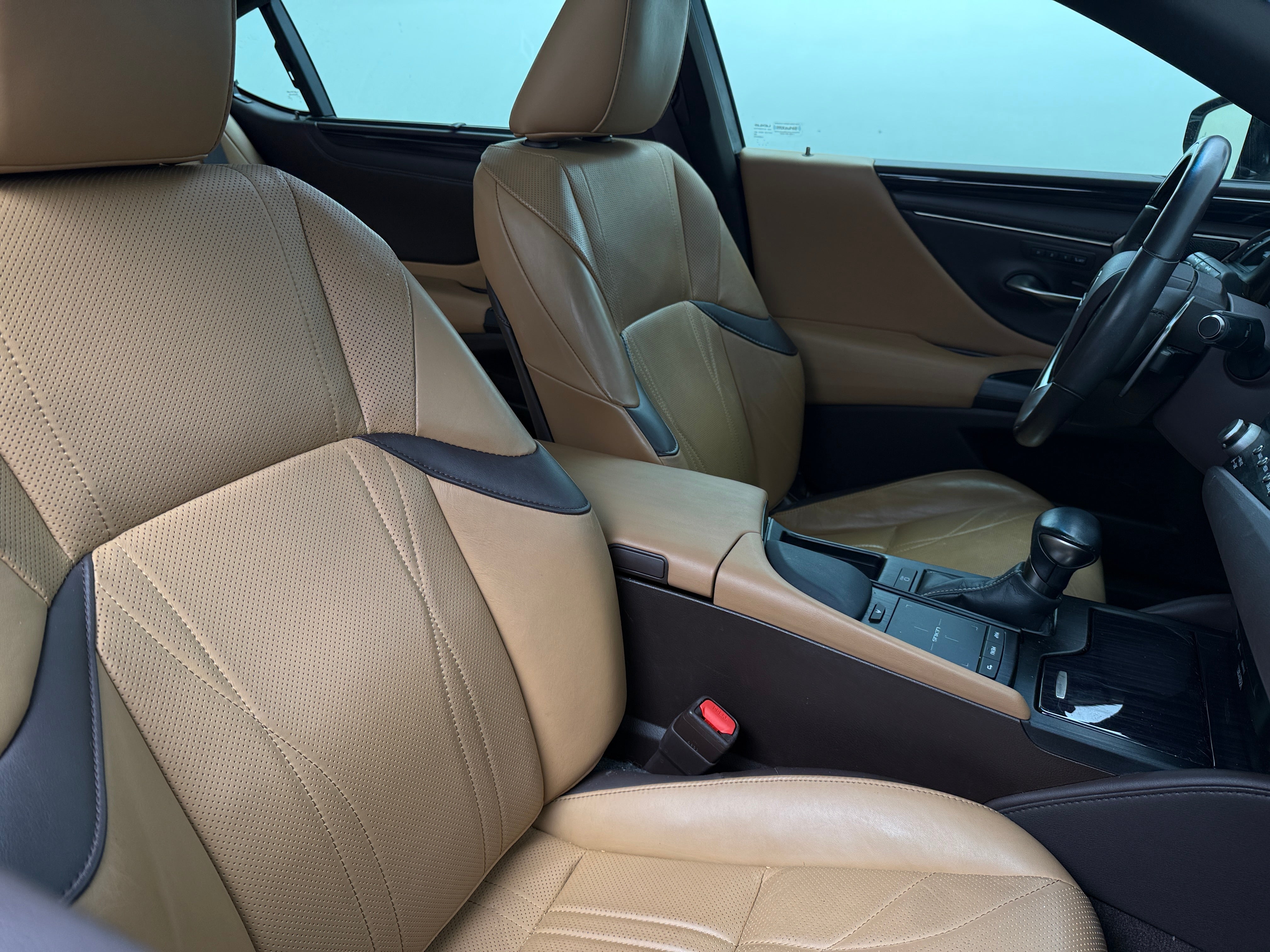 2021 Lexus ES