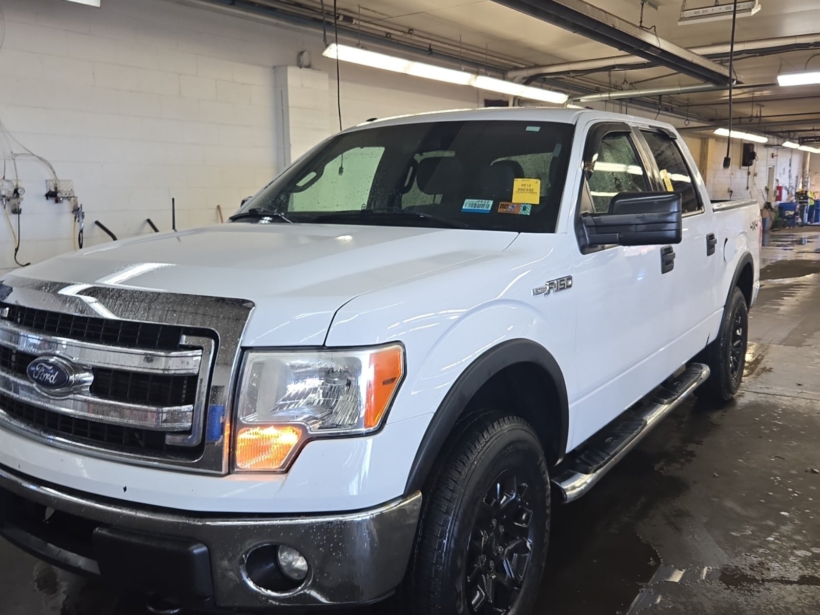 2014 Ford F-150 4WD Supercrew 145" XLT