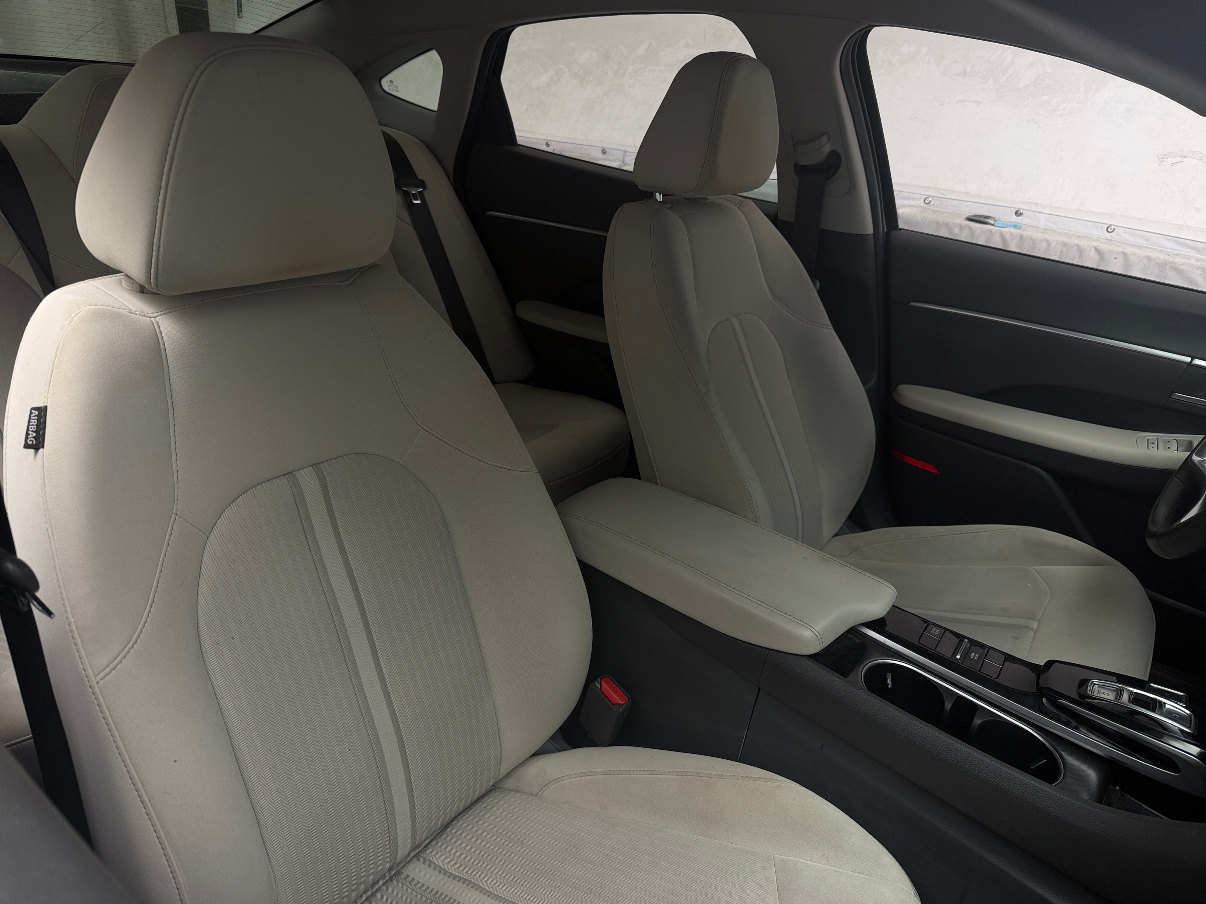 2022 Hyundai Sonata Hybrid