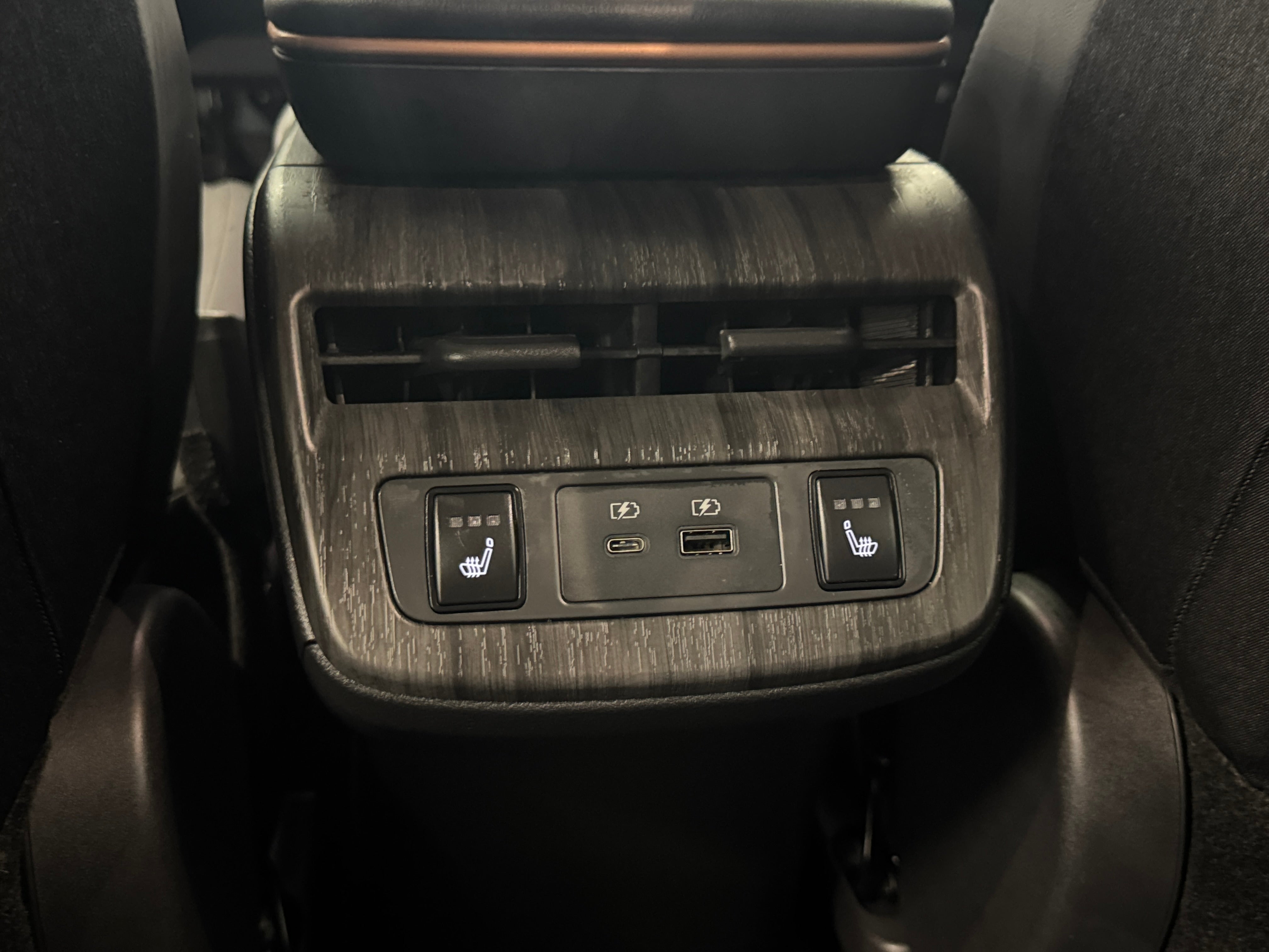 2024 Nissan ARIYA Engage