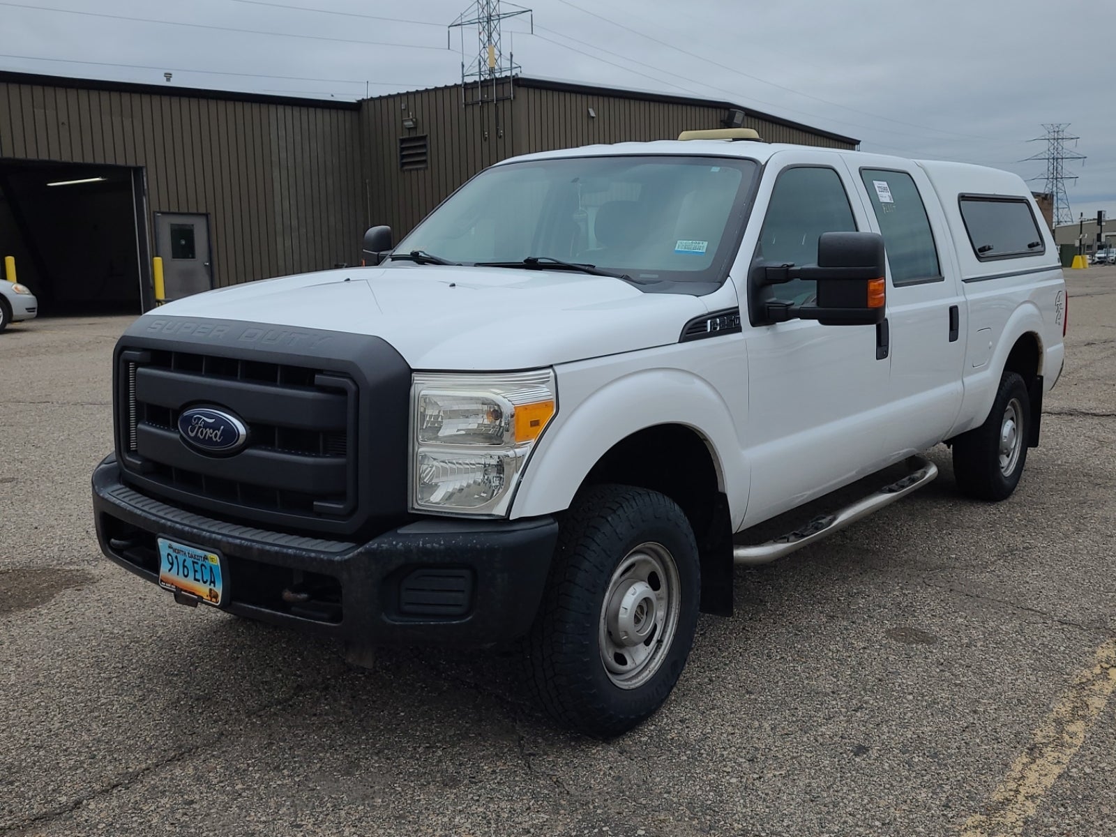 2014 Ford F-250 4WD Crew Cab 156" XL