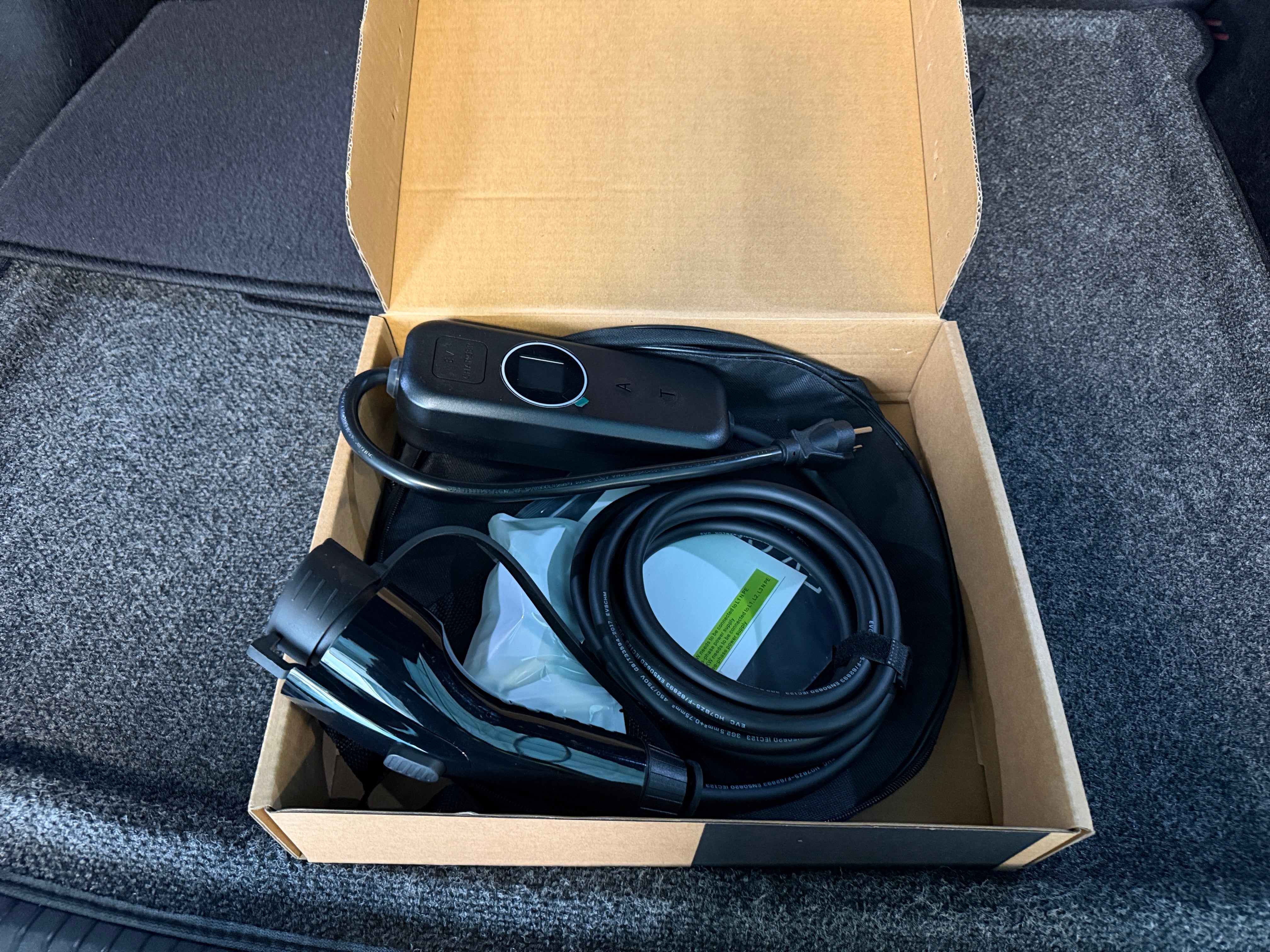 Used 2023 Volkswagen ID.4 PRO S with VIN 1V2GNPE82PC008647 for sale in Auburn, WA
