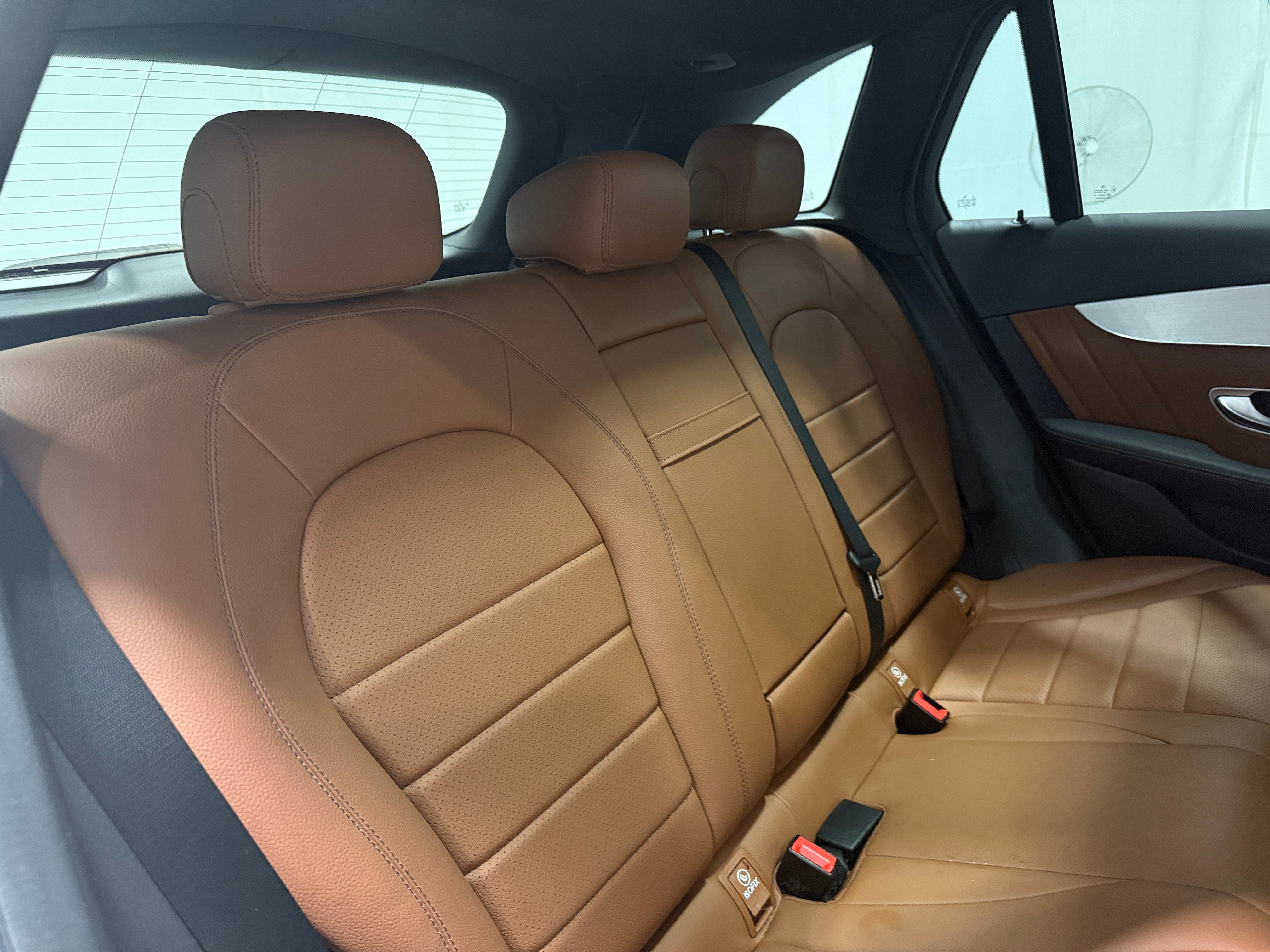 2021 Mercedes-Benz GLC