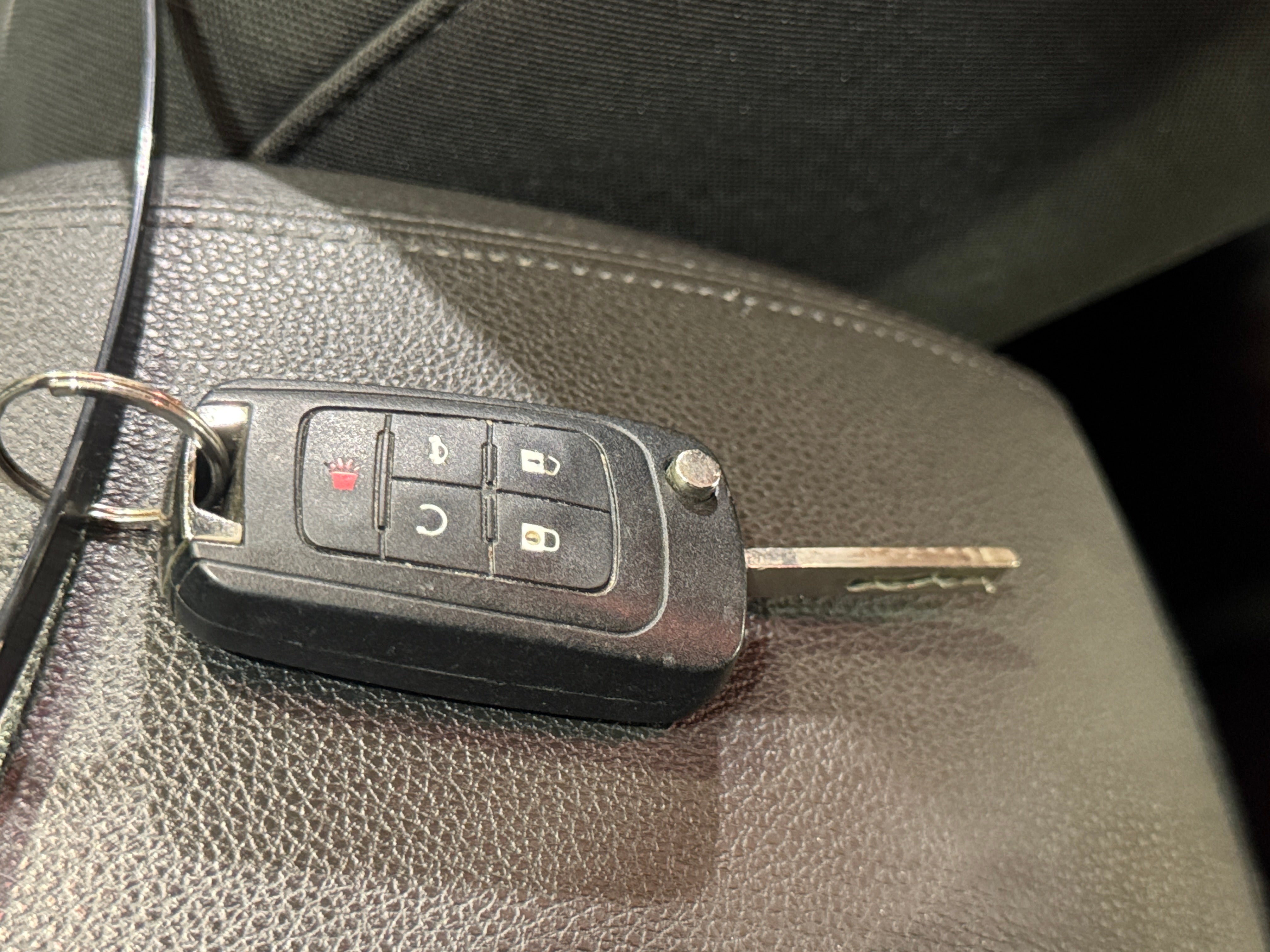 Used 2016 Chevrolet Cruze Limited 1LT with VIN 1G1PE5SB0G7150583 for sale in Pewaukee, WI