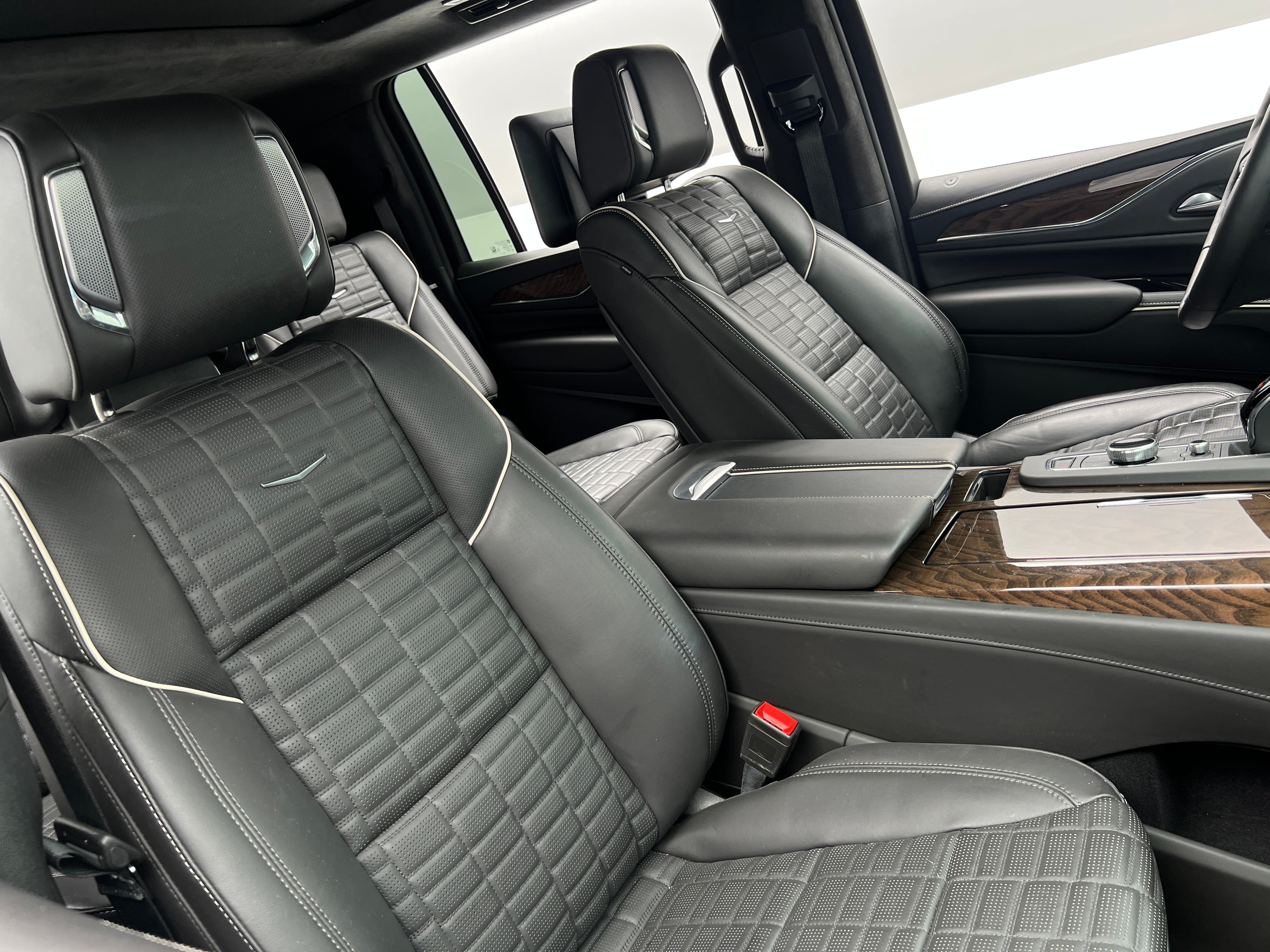 2023 Cadillac Escalade ESV