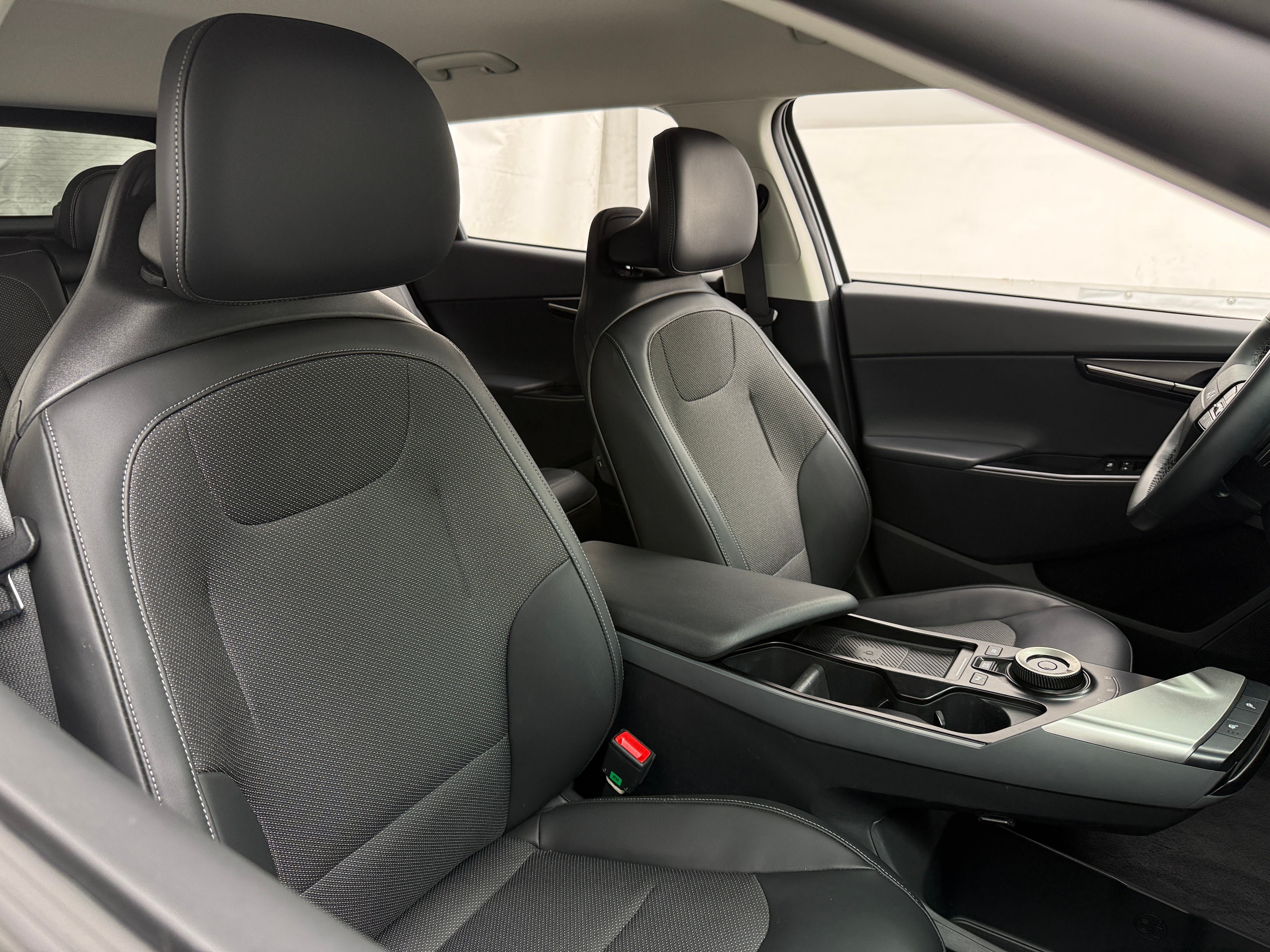 2025 Kia EV6 Light L/R
