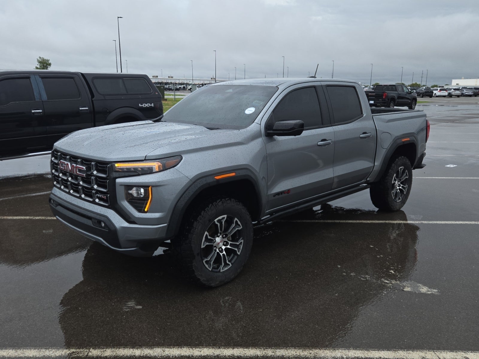 2024 GMC Canyon 4WD Crew Cab AT4