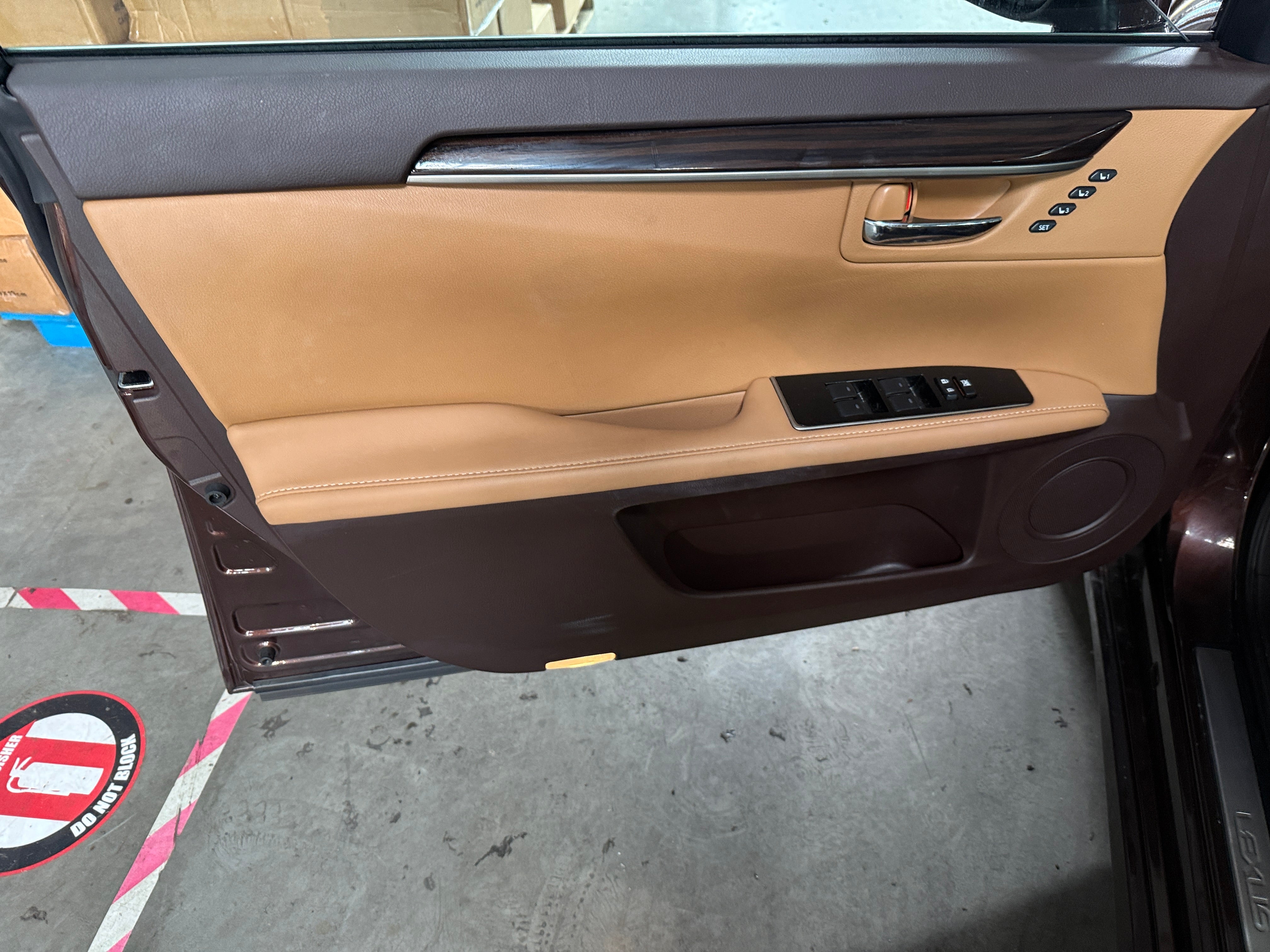 2017 Lexus ES