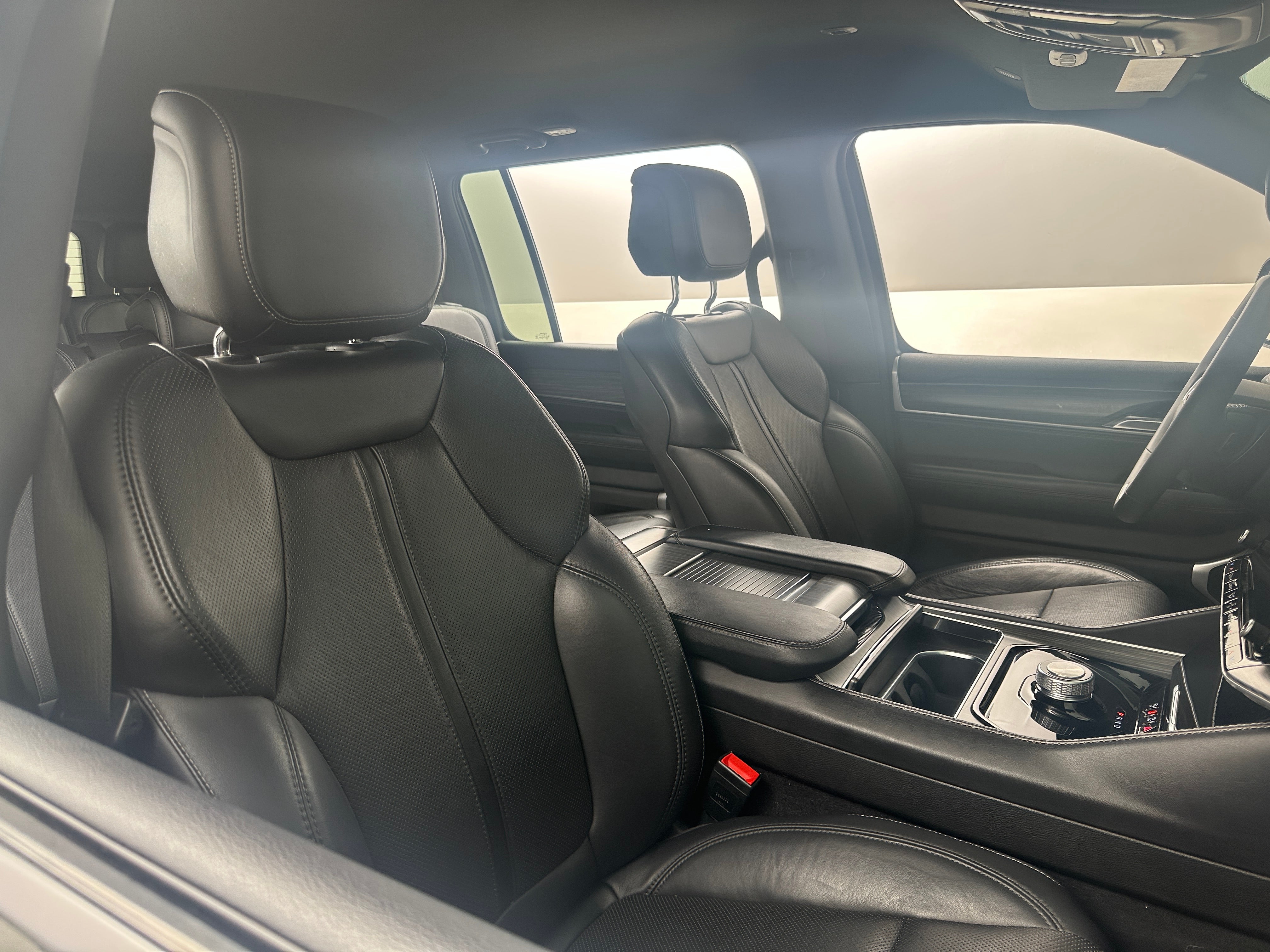 2024 Jeep Wagoneer