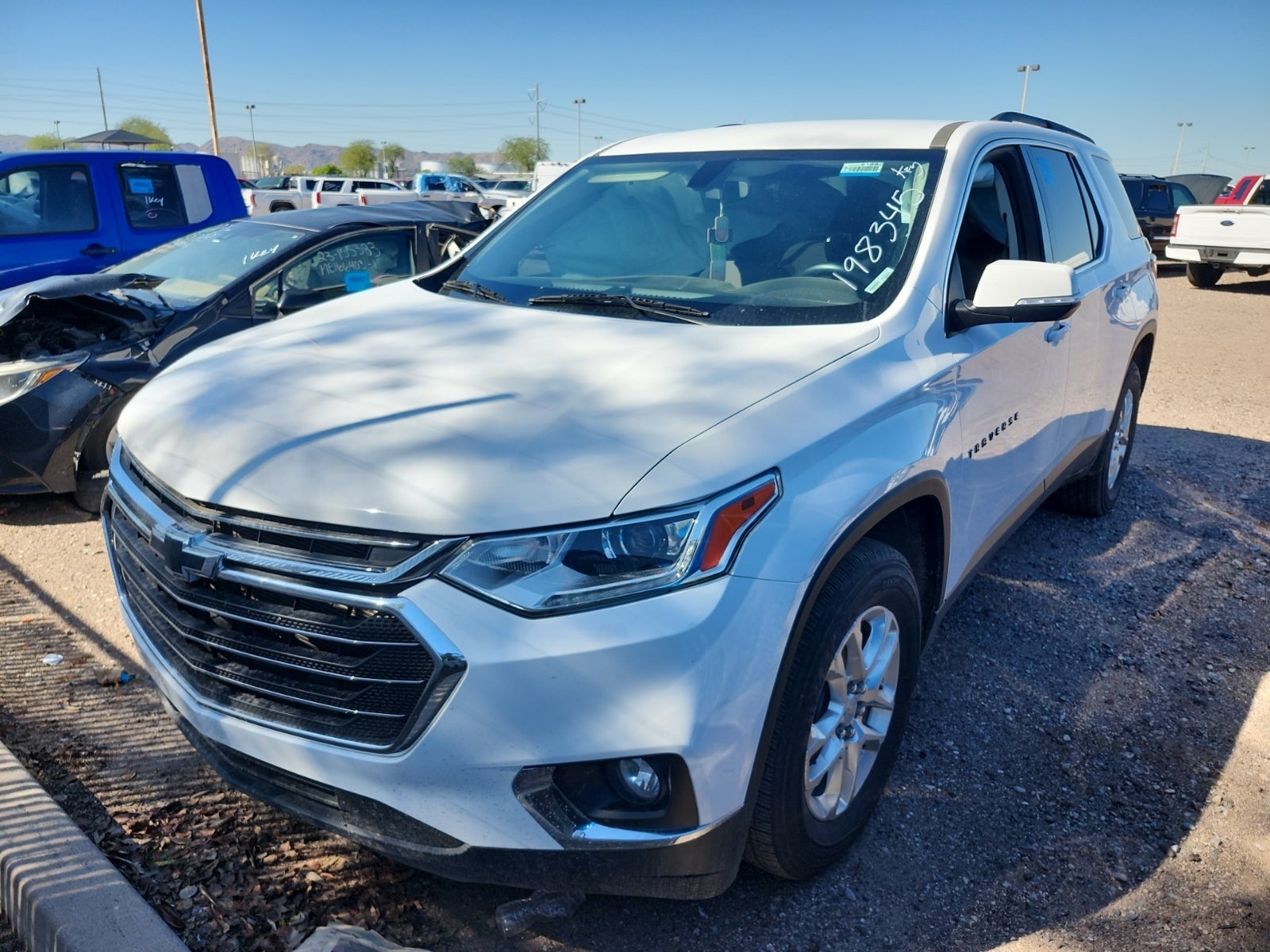 2021 Chevrolet Traverse LT Cloth