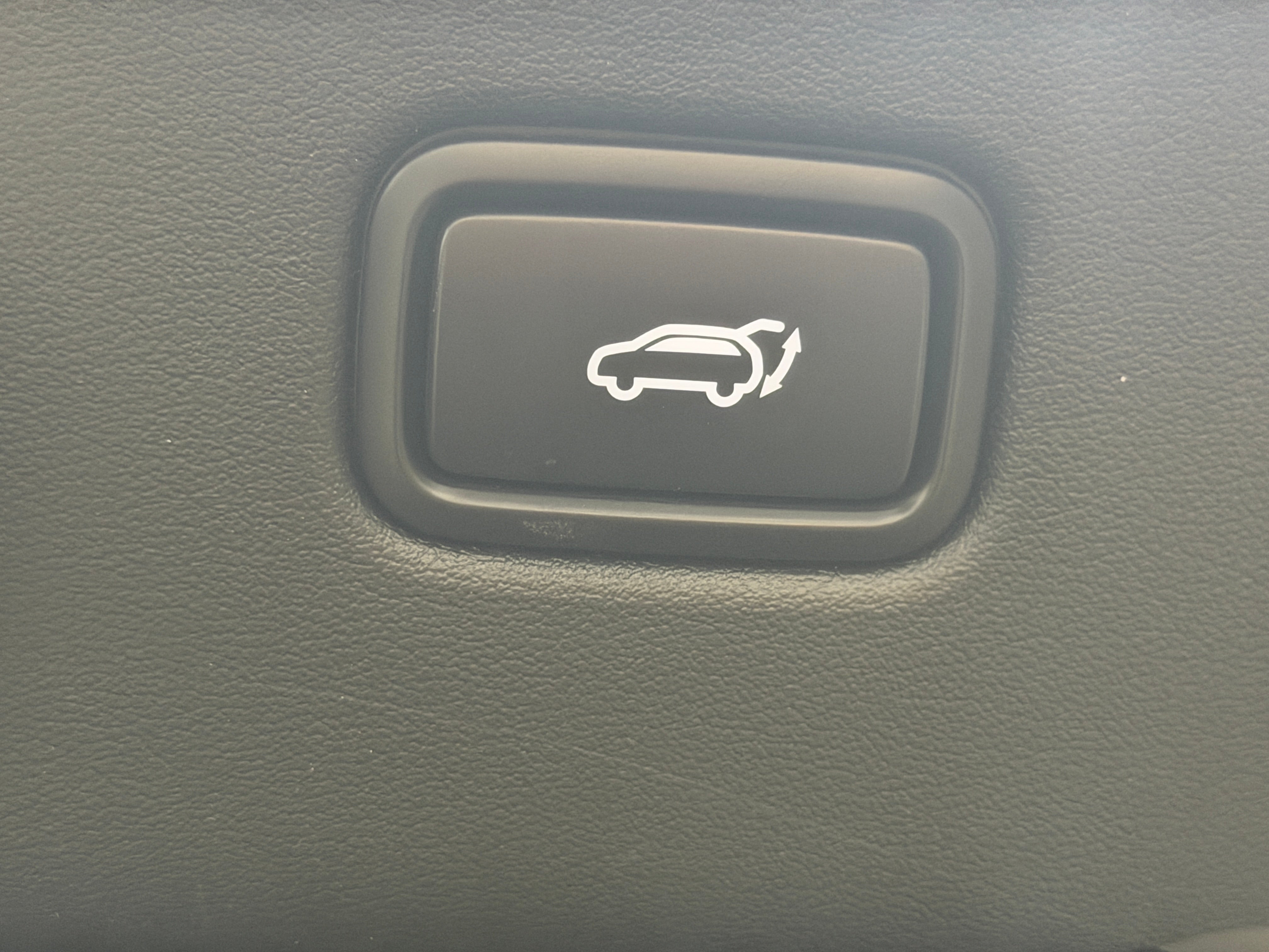 Used 2024 Kia EV6 GT-Line with VIN KNDC4DLC1R5220634 for sale in Auburn, WA