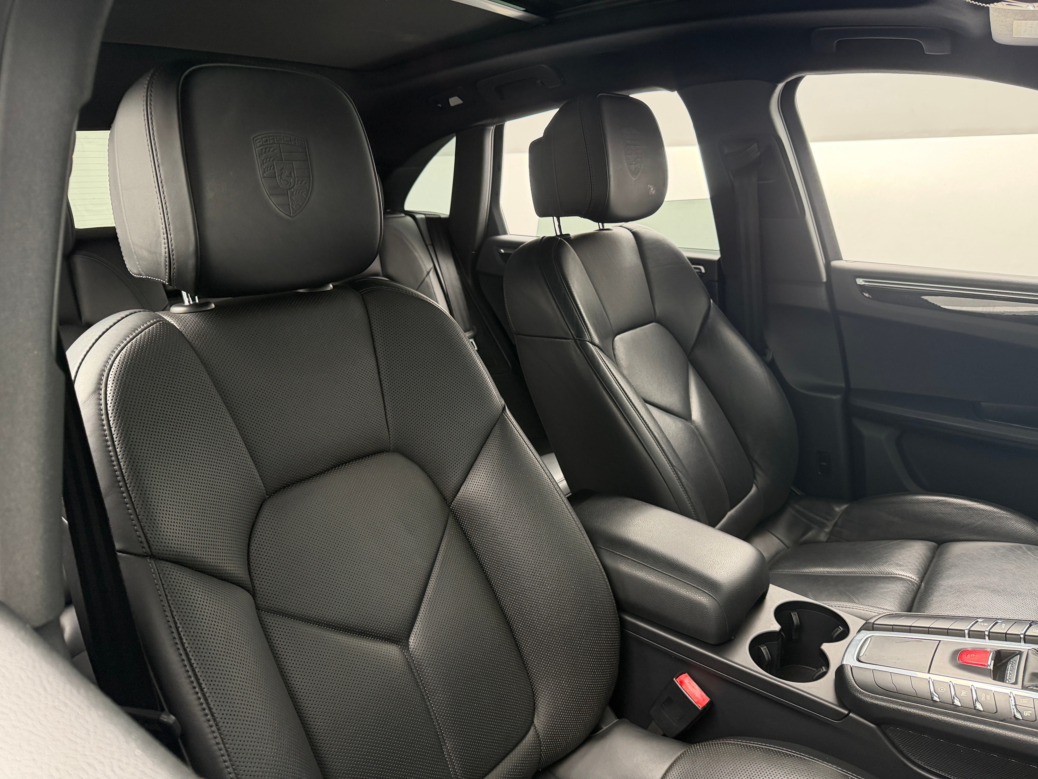 2017 Porsche Macan S