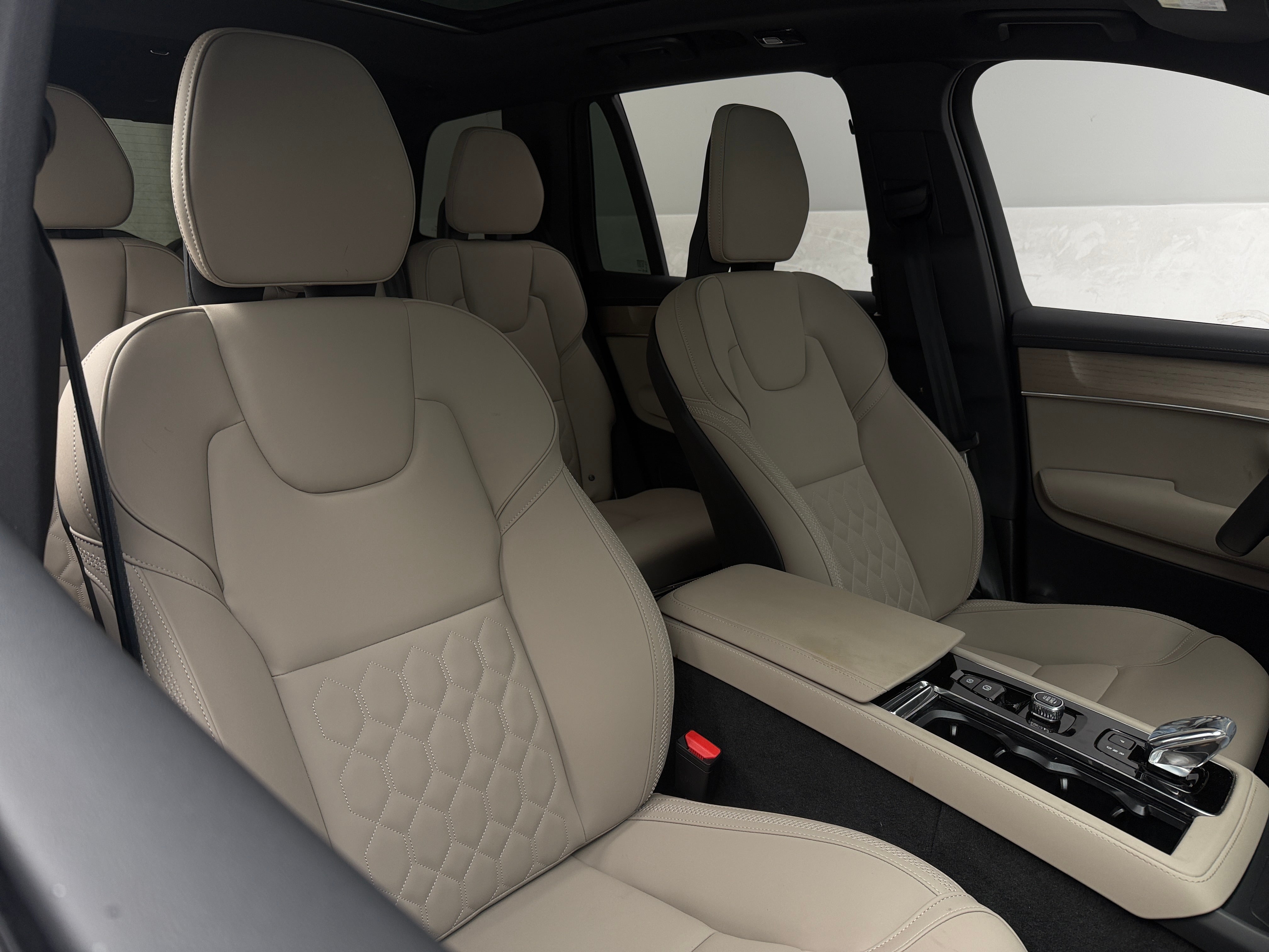 2026 Volvo XC90 Plus