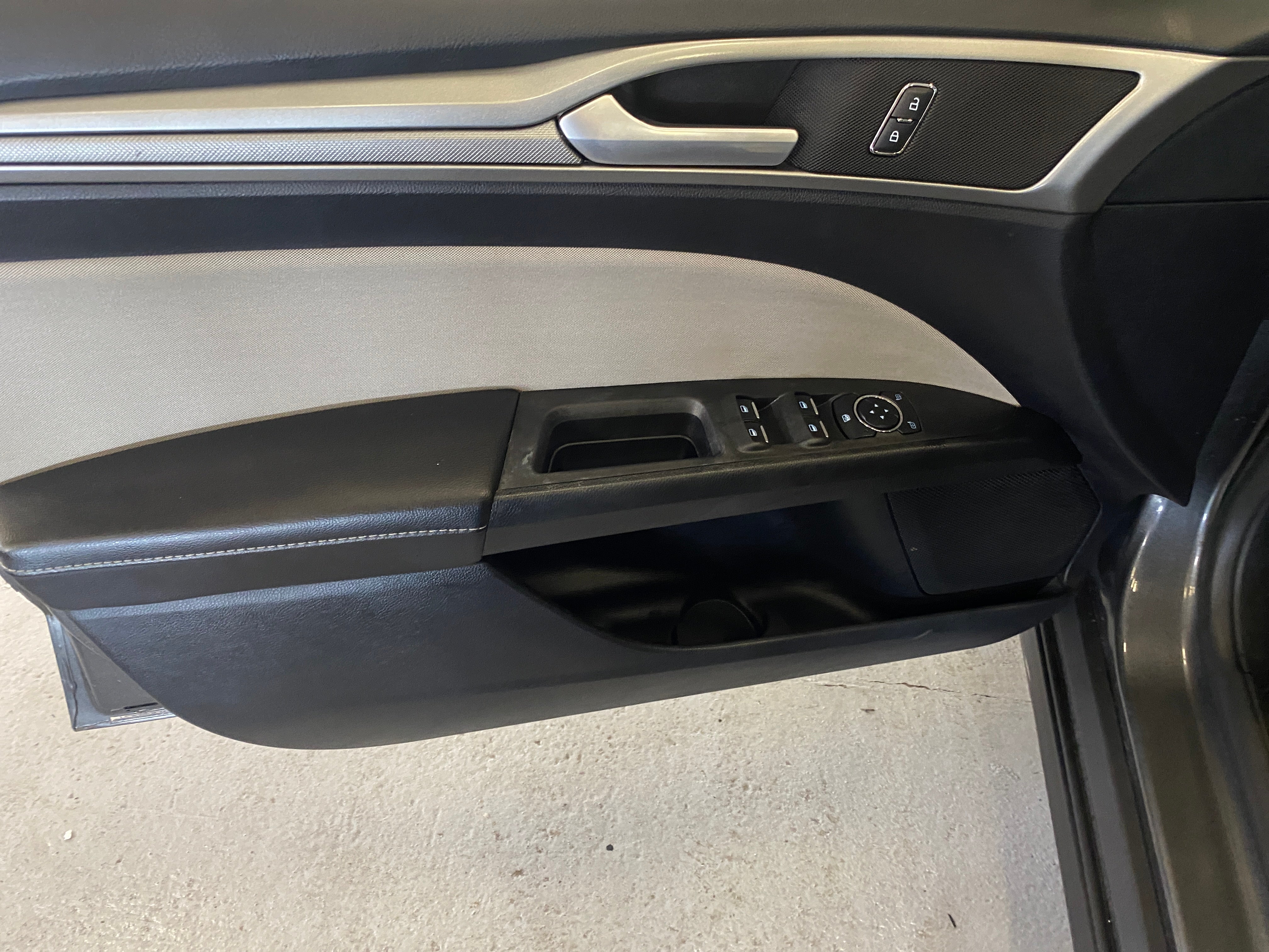 2020 Ford Fusion S