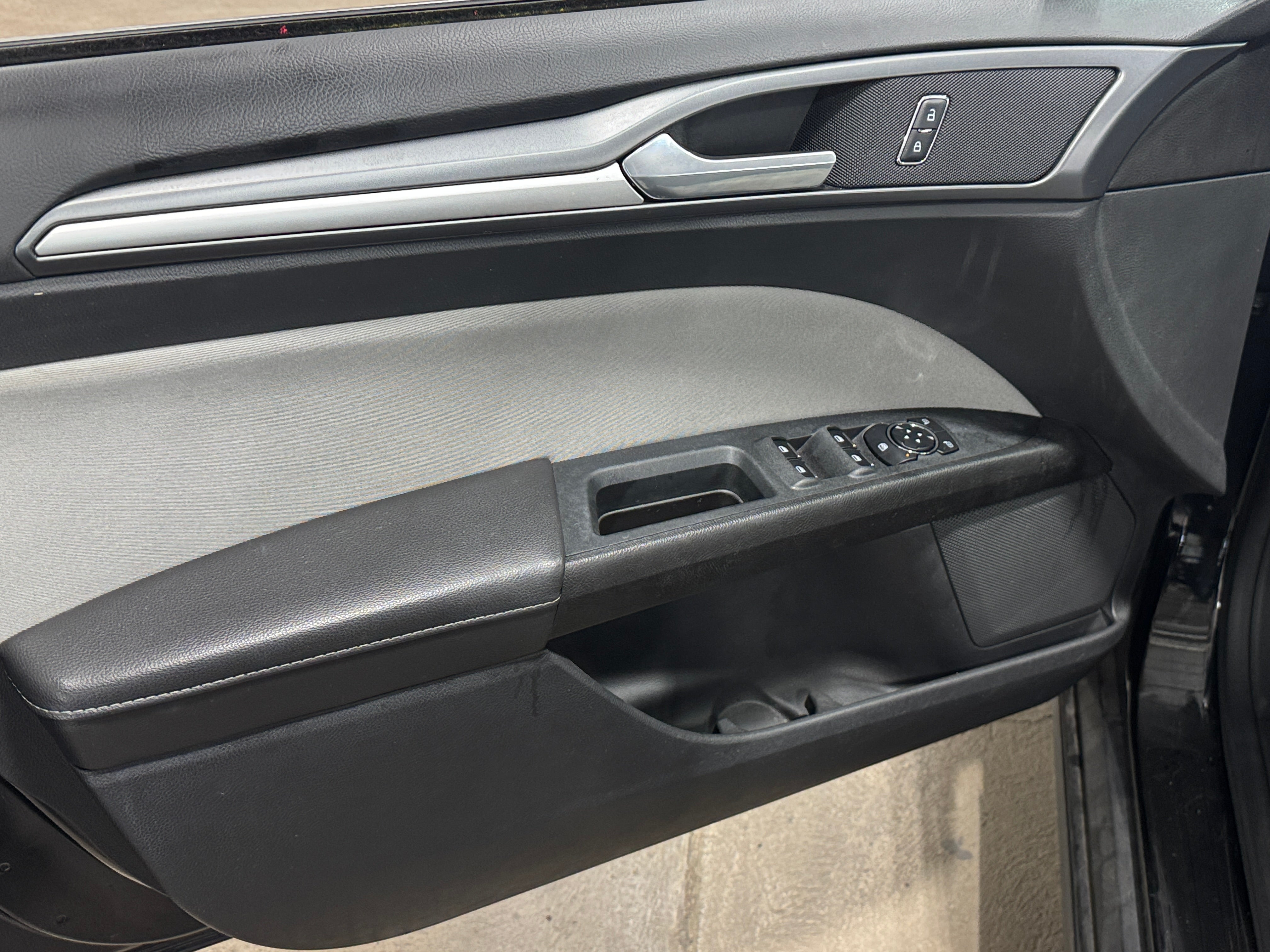Used 2015 Ford Fusion S with VIN 1FA6P0G75F5115333 for sale in Pewaukee, WI