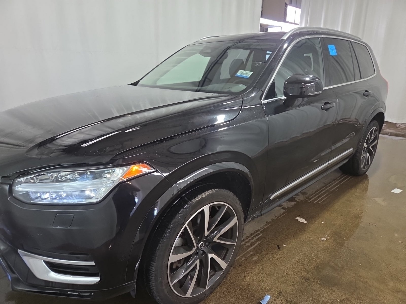 2024 Volvo XC90 Plus Bright Theme