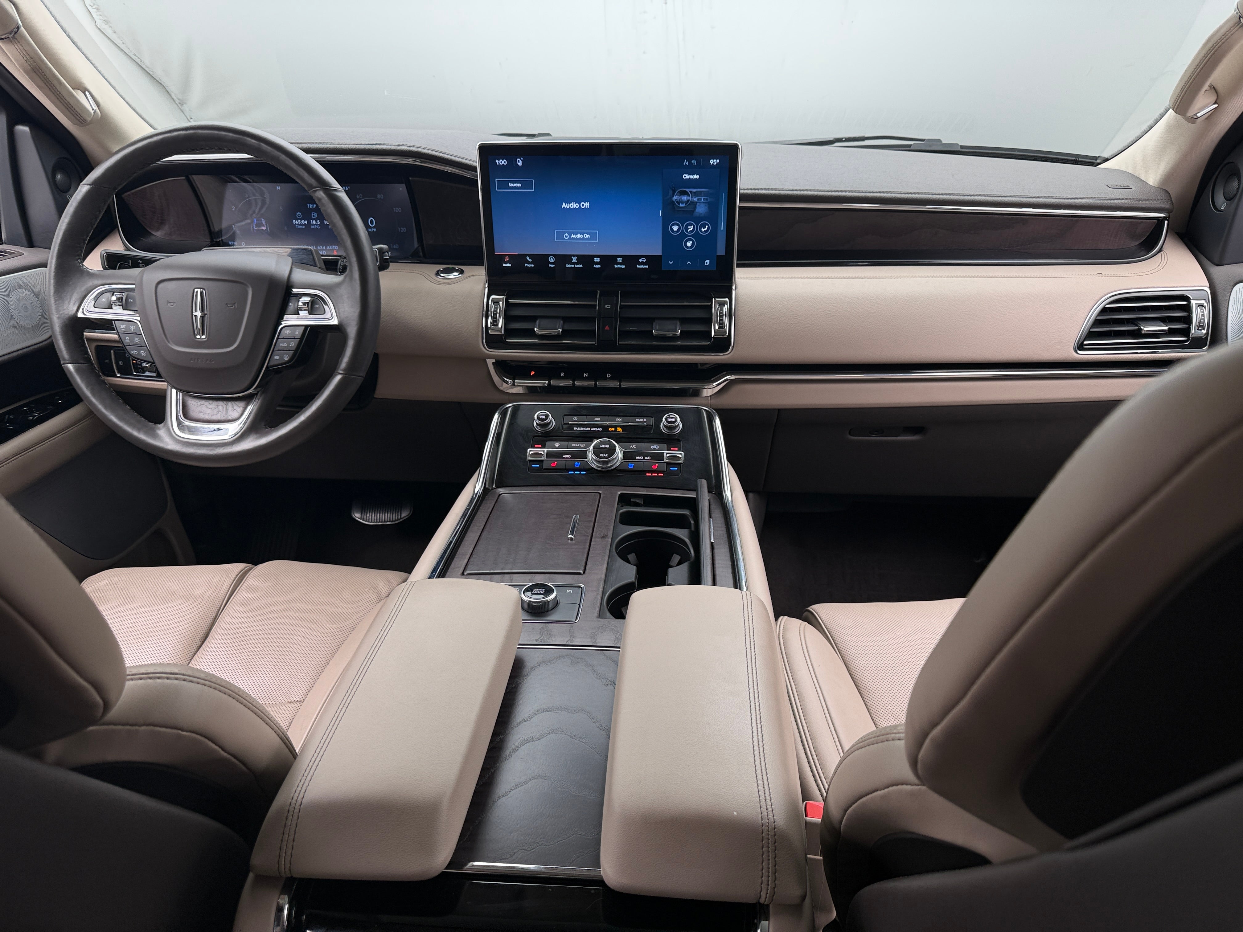 2024 Lincoln Navigator