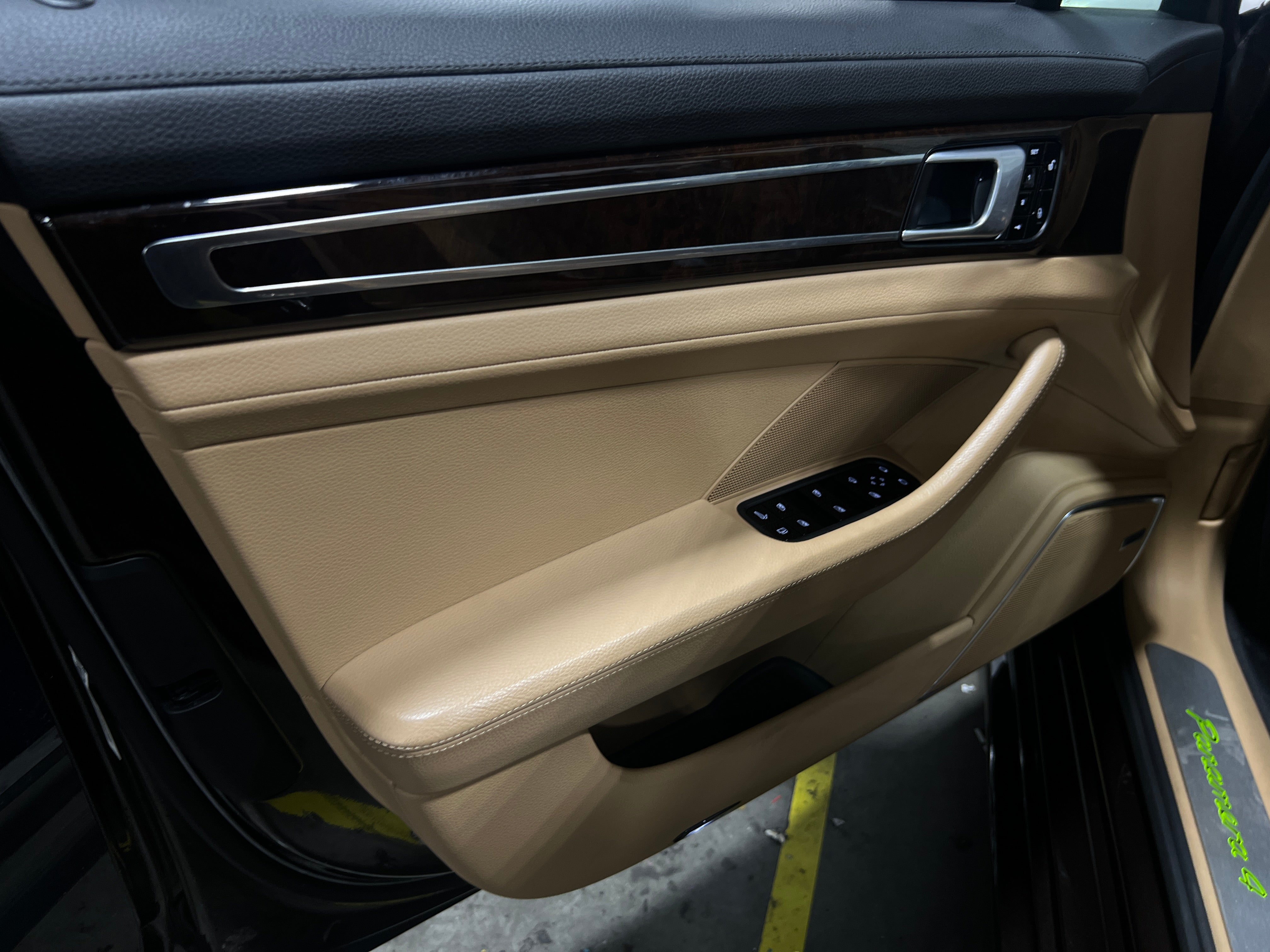 2018 Porsche Panamera