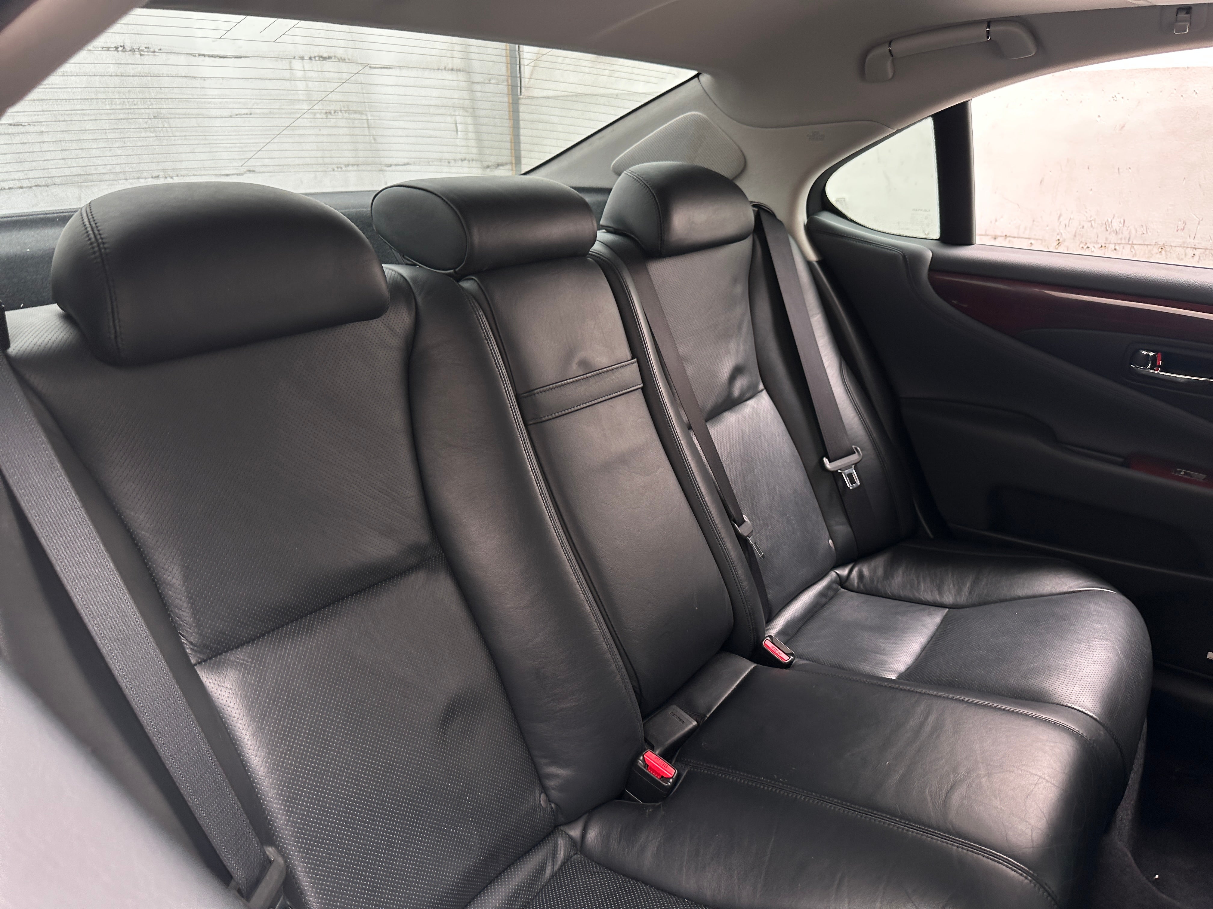 2012 Lexus LS