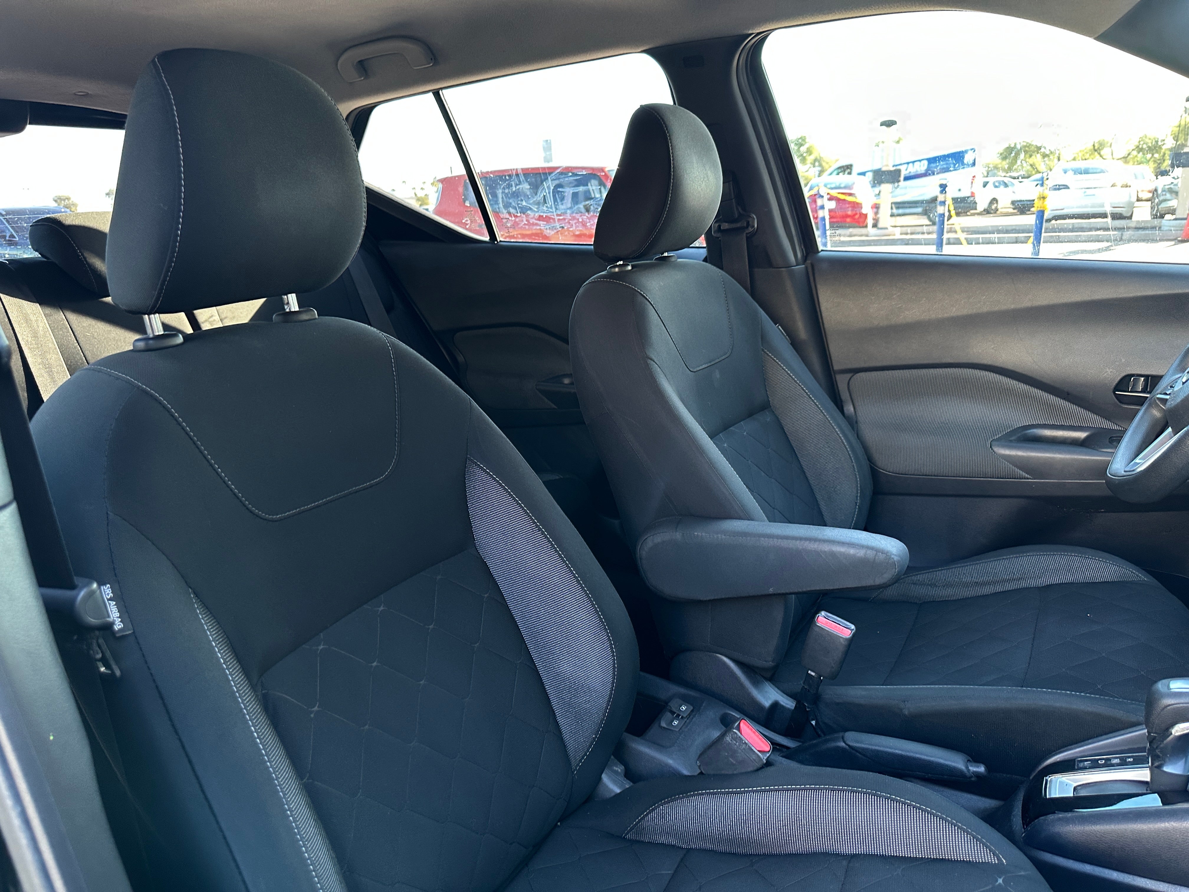 2020 Nissan Kicks