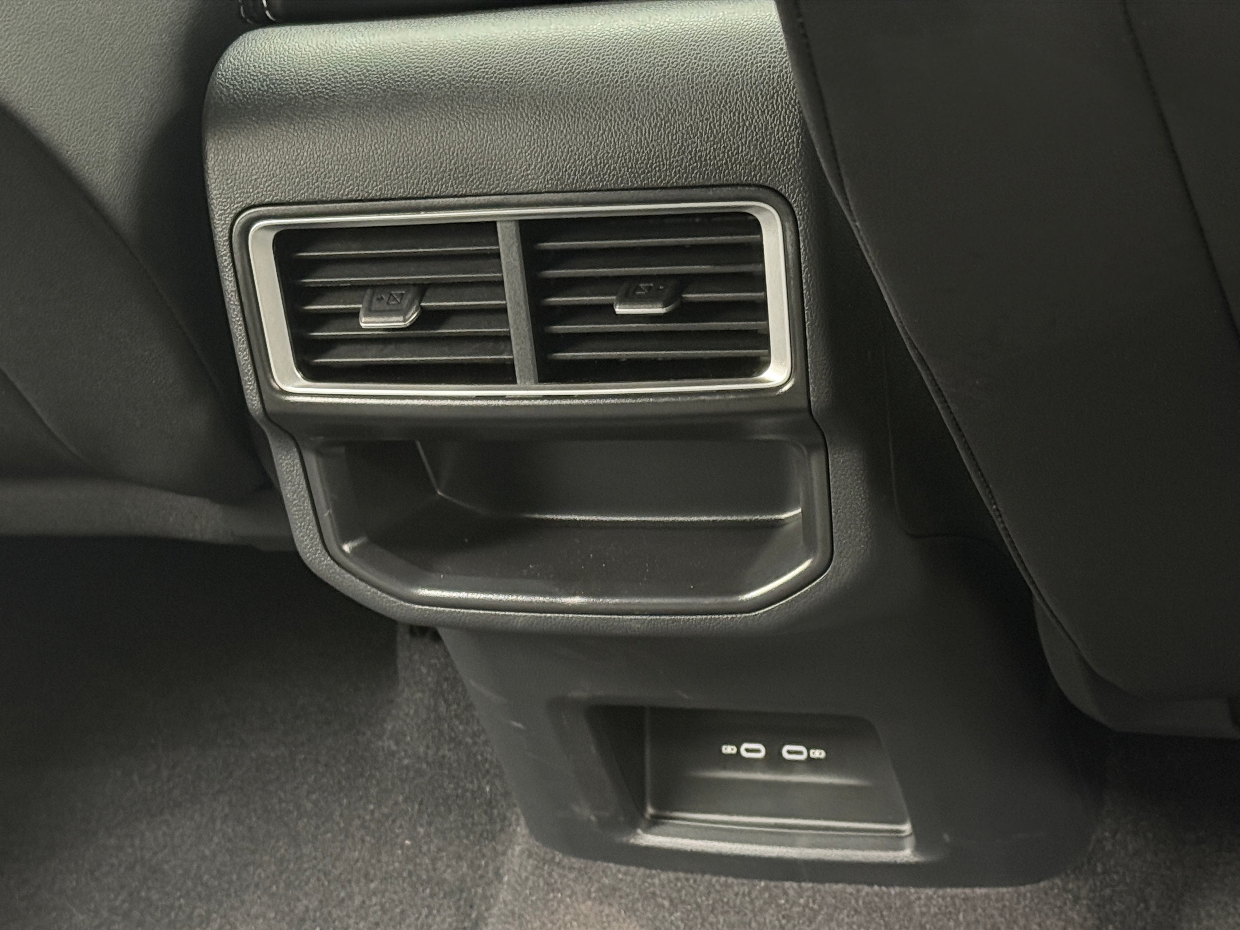 2026 Volkswagen Atlas Cross Sport