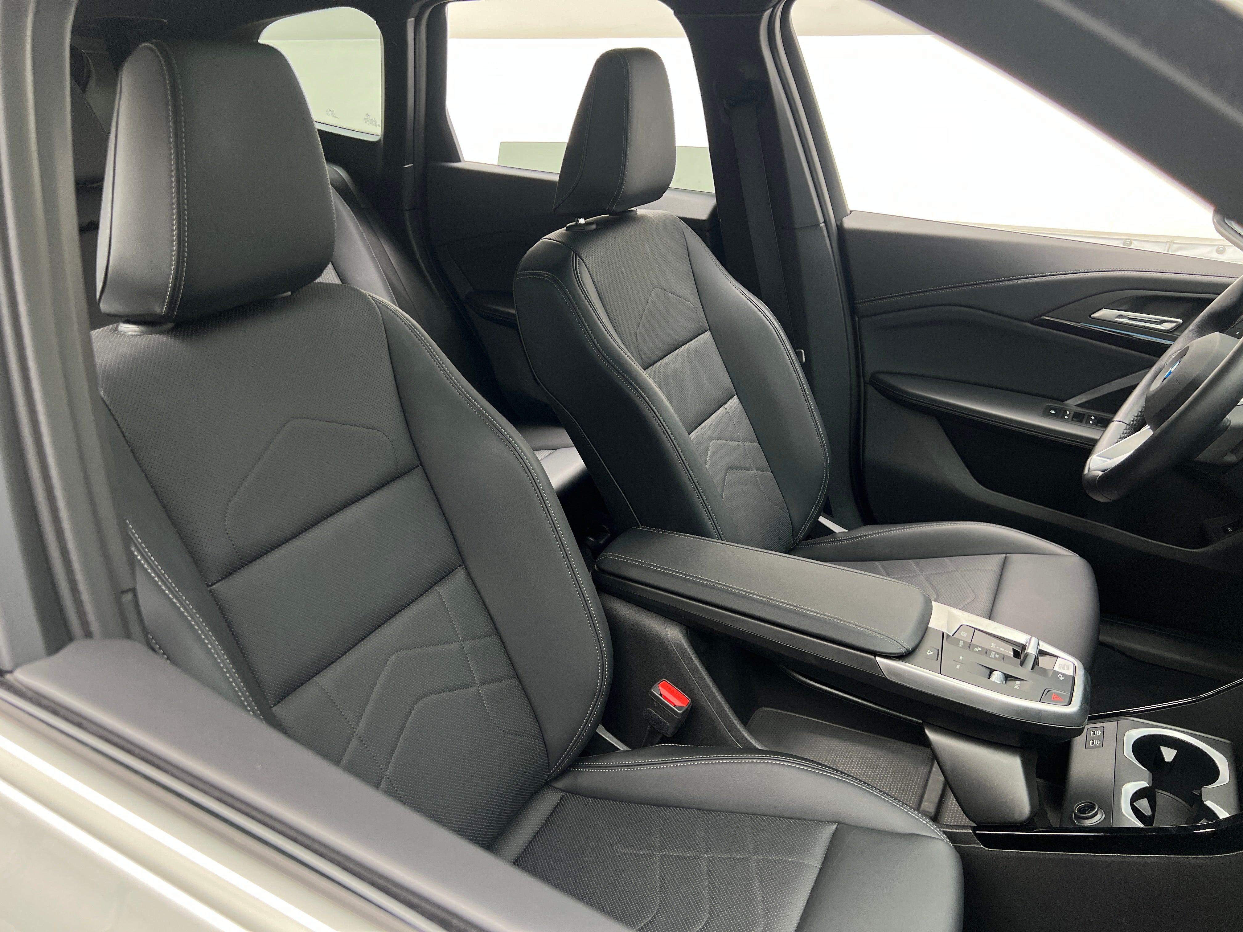 2026 BMW X1 28i
