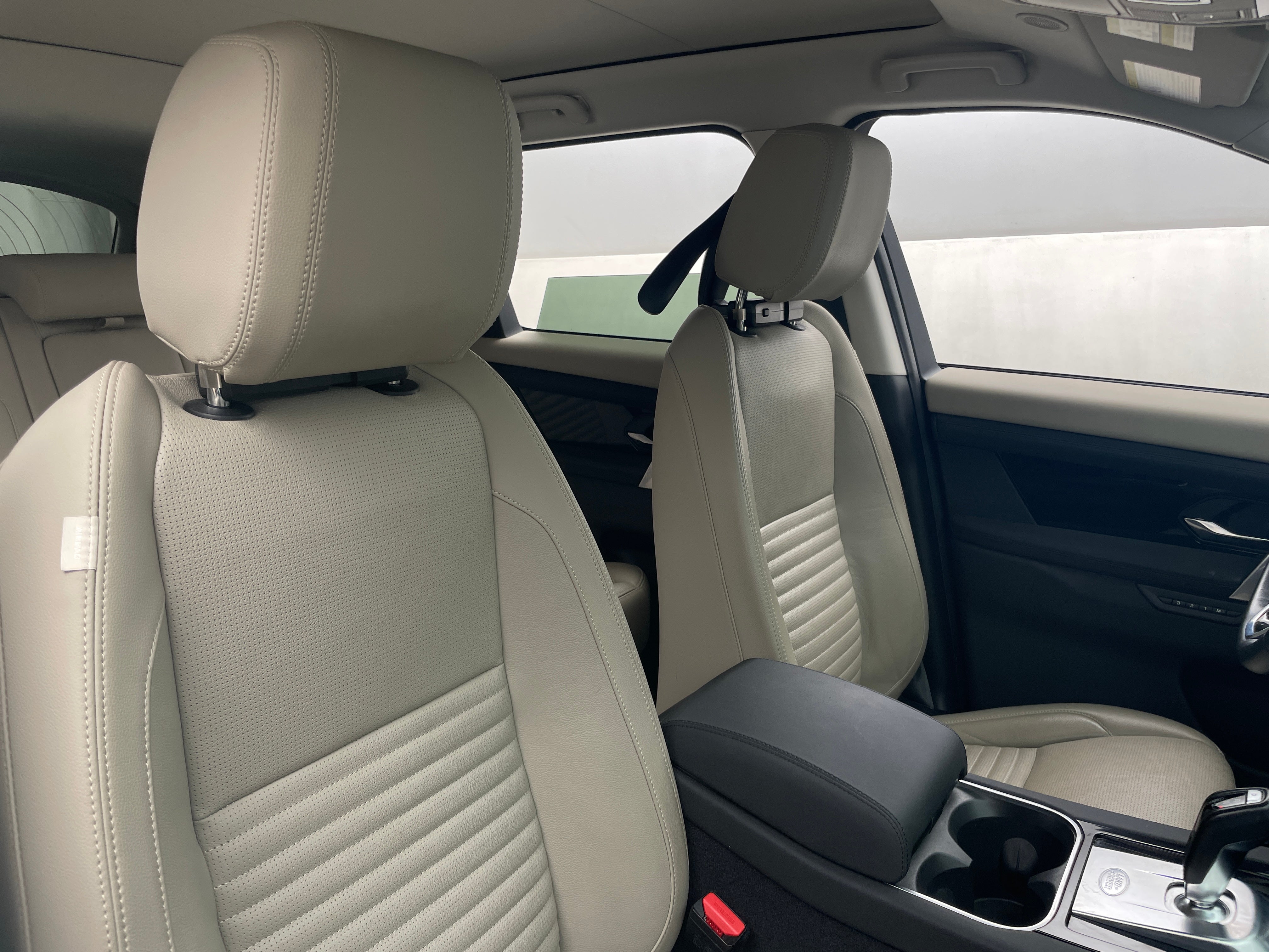 2023 Land Rover Discovery Sport