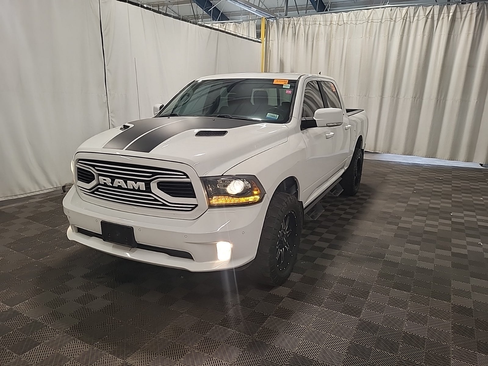 2018 Ram 1500 Sport 4x4 Crew Cab 5'7" Box *LTD Avail*