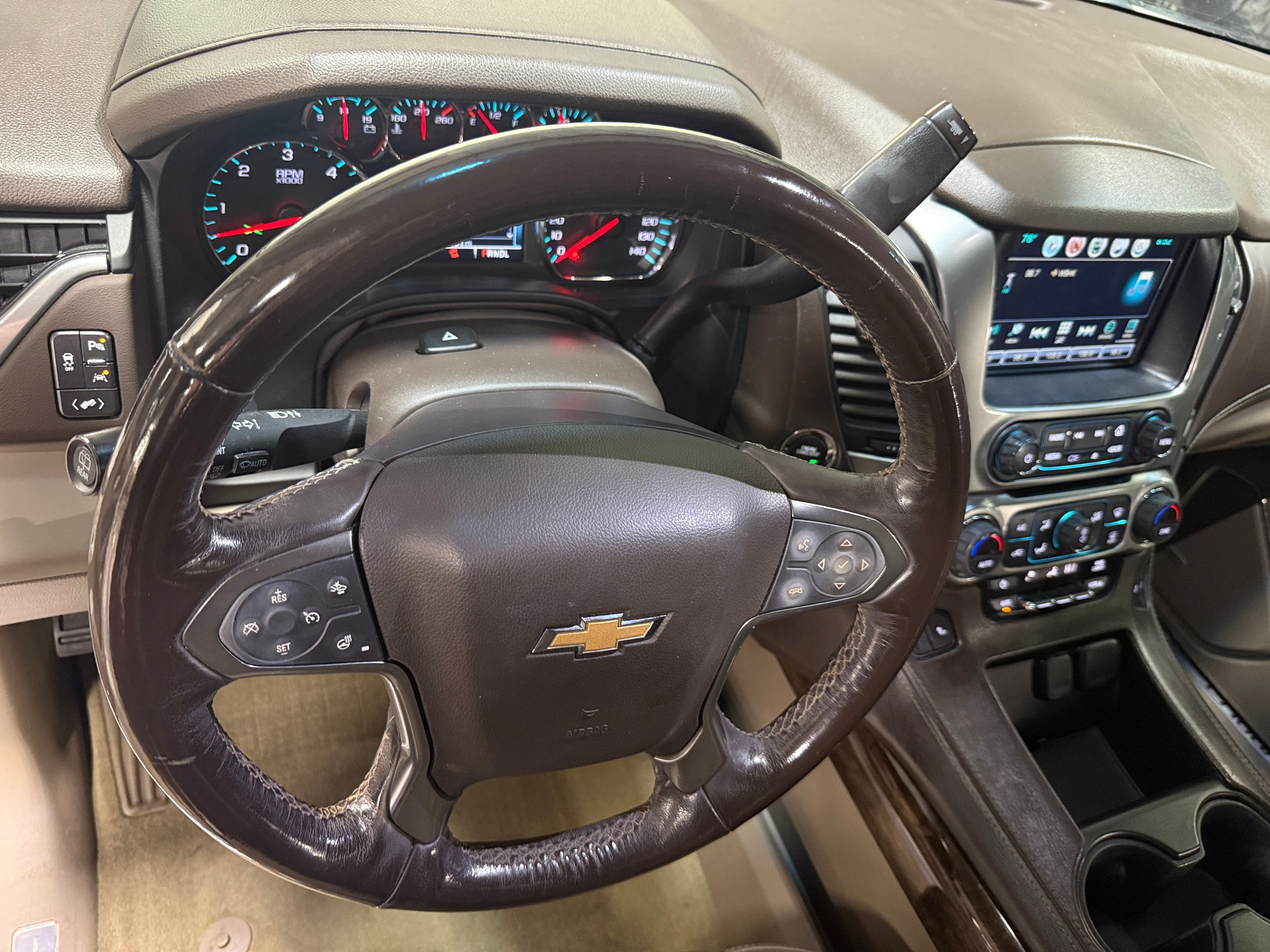 1GNSCBKC2JR238200