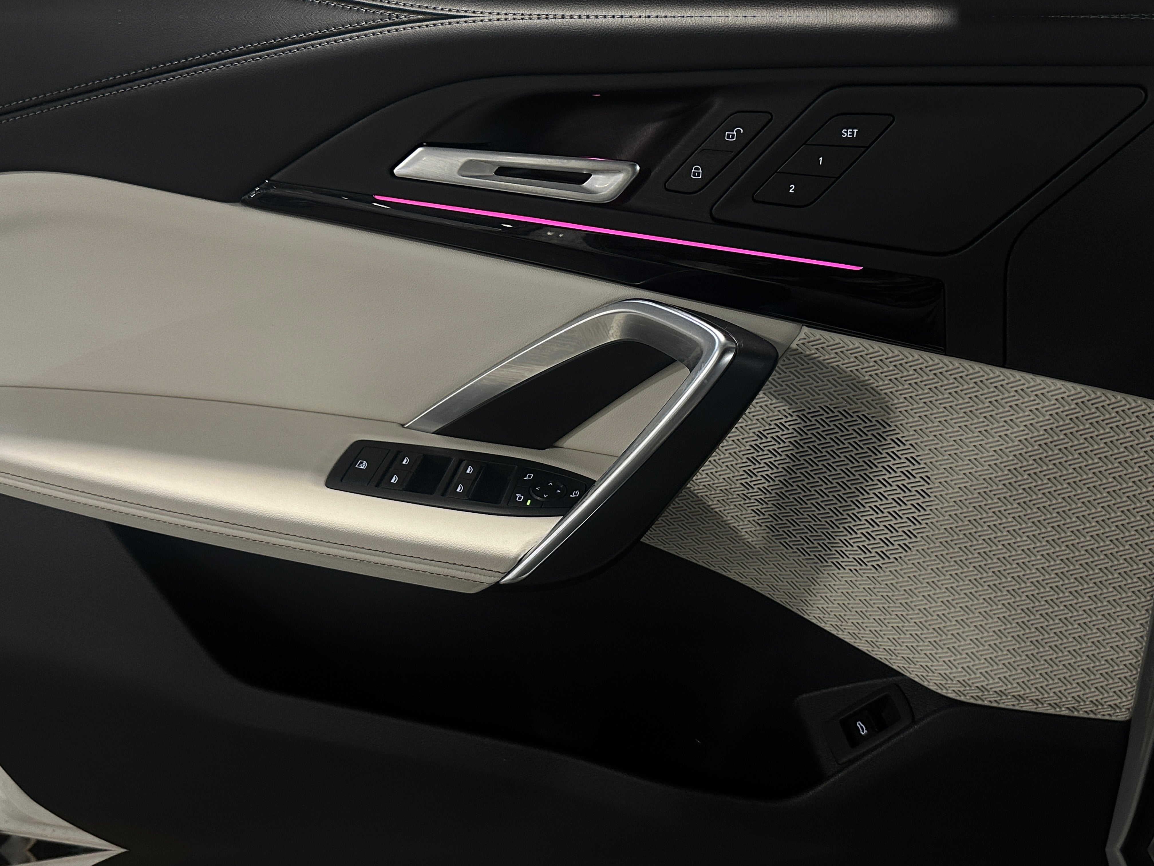 2026 BMW X1 28i