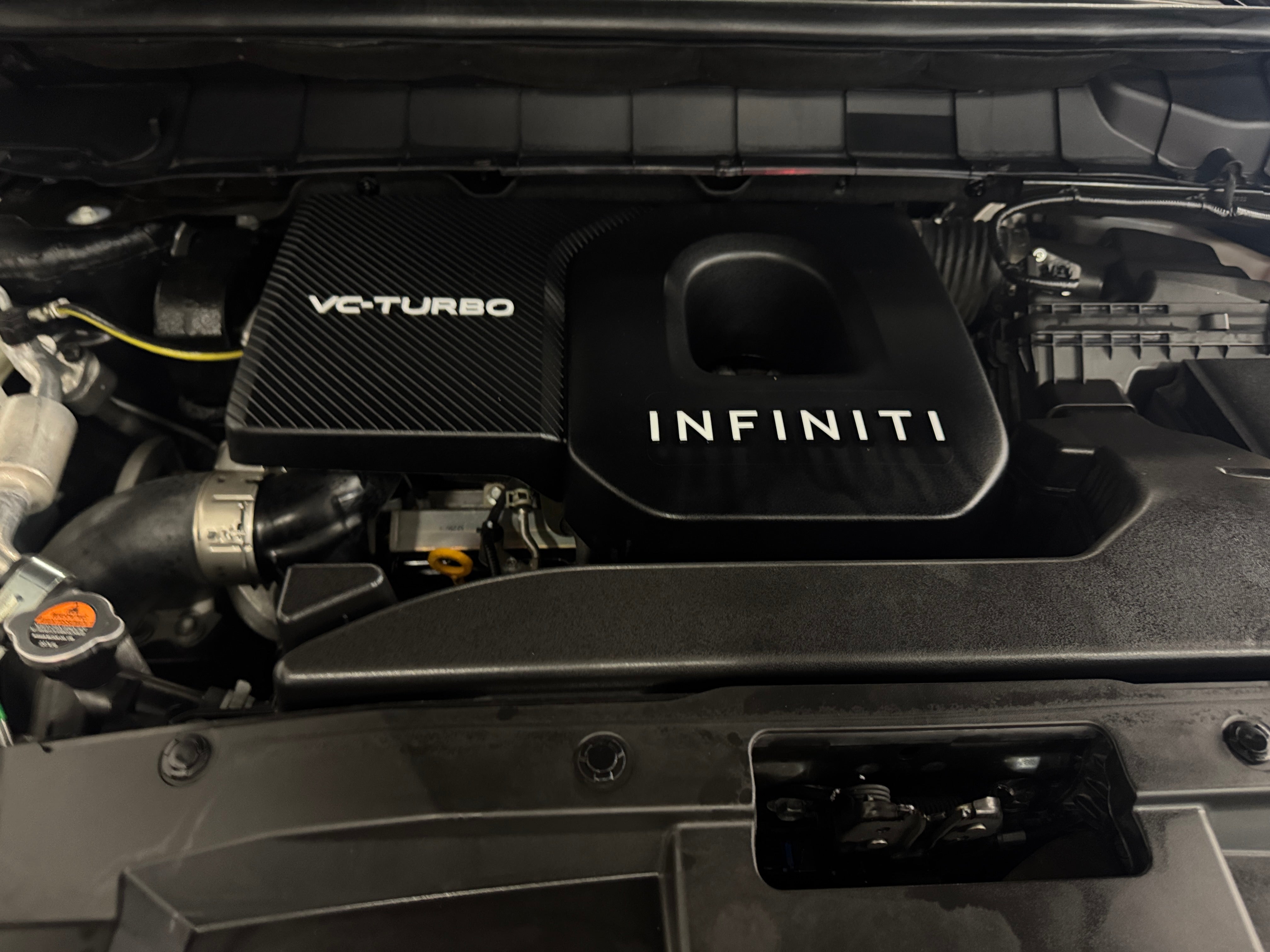 2025 INFINITI QX60 SENSORY