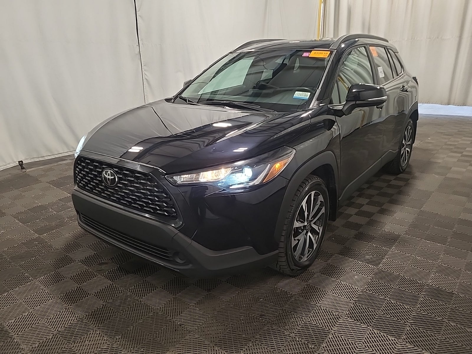 2025 Toyota Corolla Cross LE