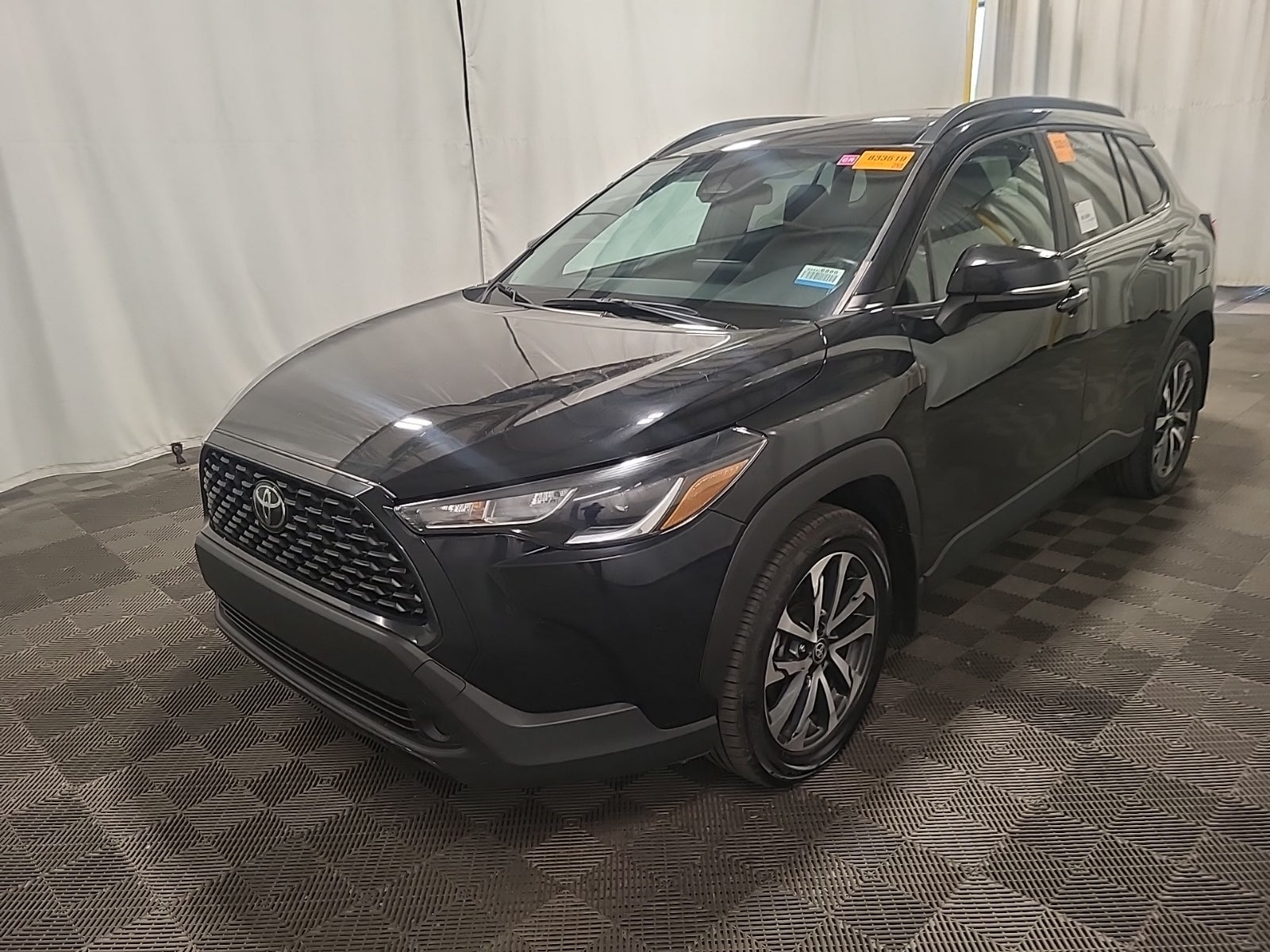 2025 Toyota Corolla Cross LE
