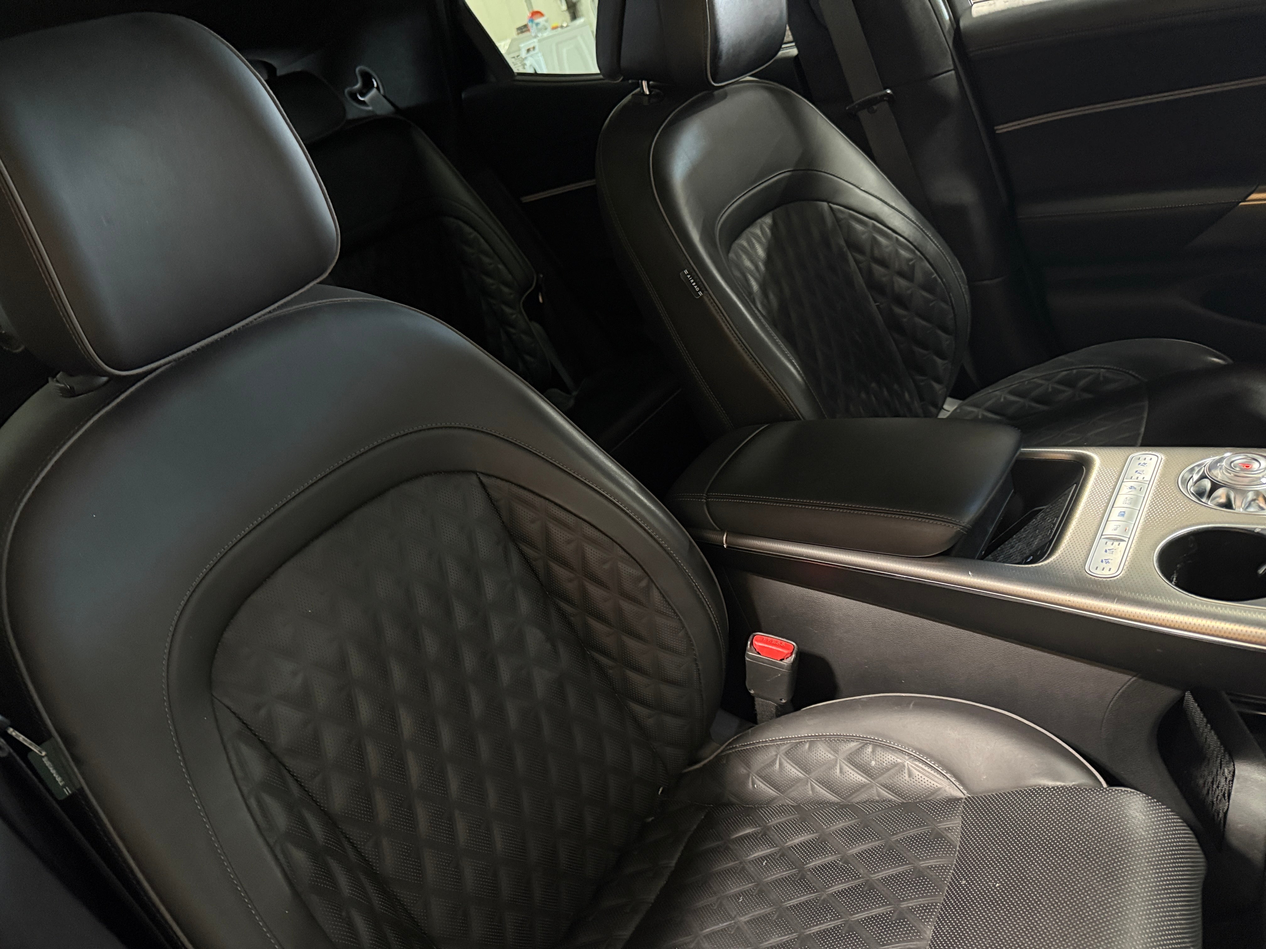 2023 GENESIS GV60