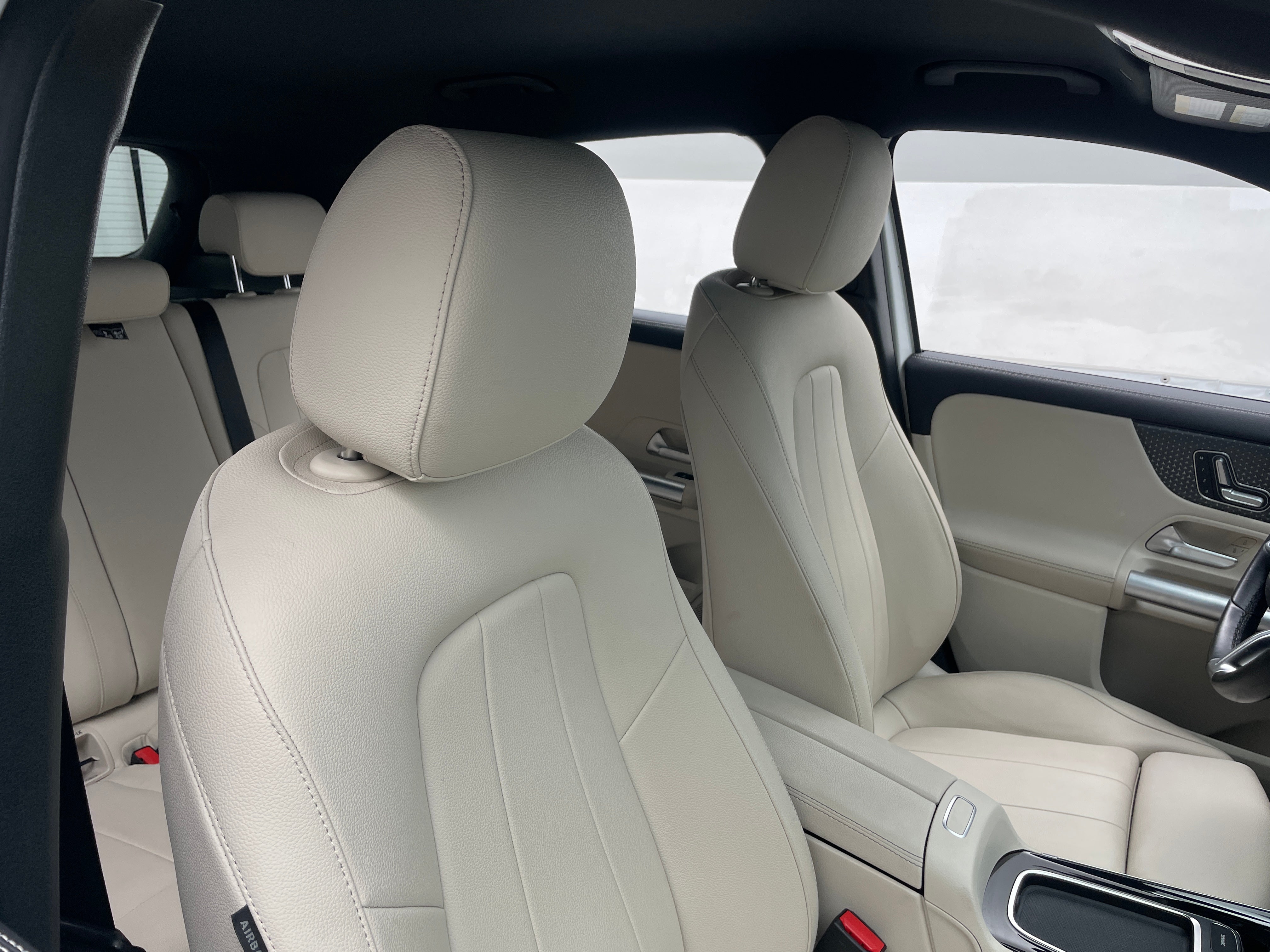 2025 Mercedes-Benz GLA