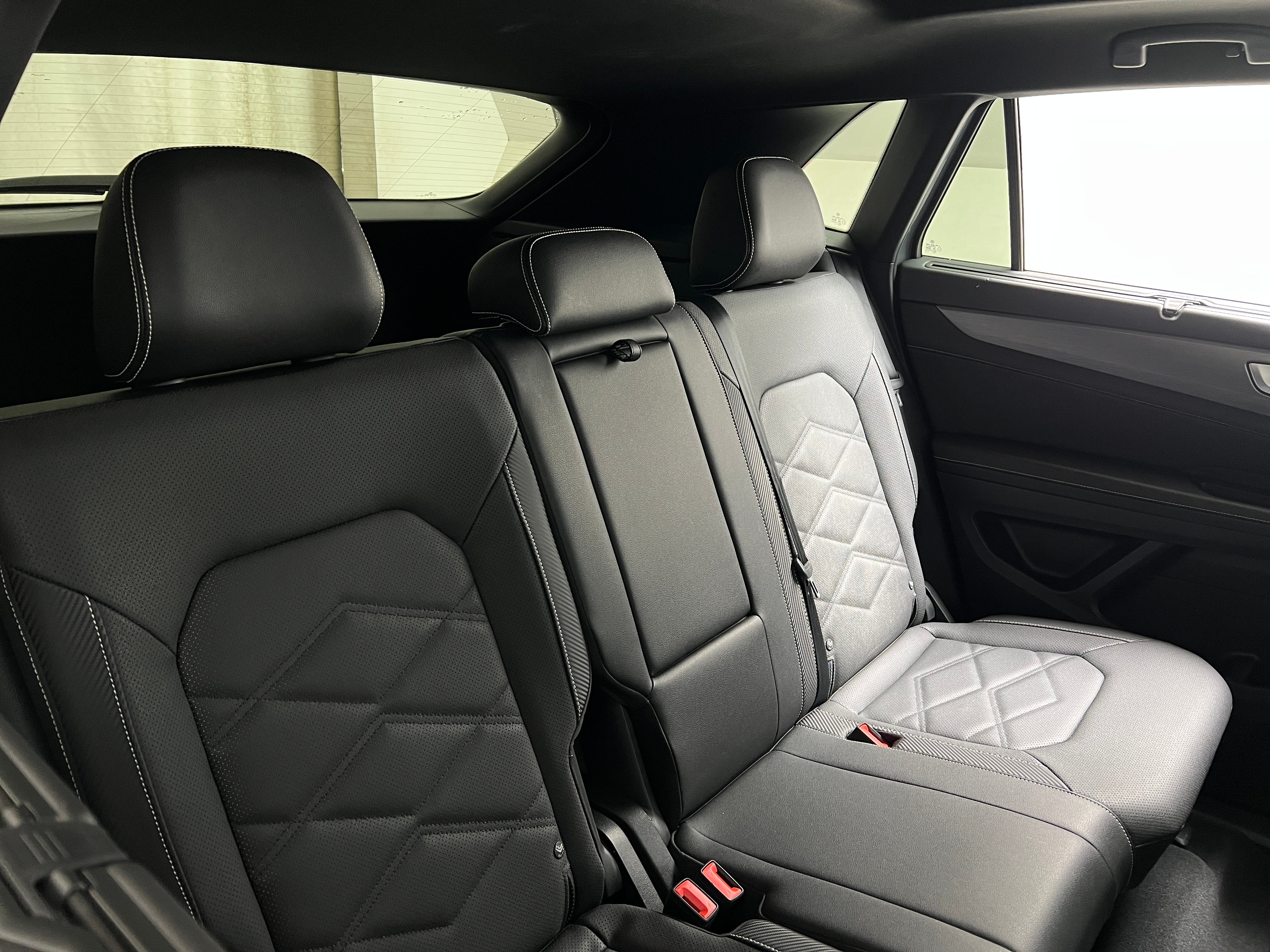 2026 Volkswagen Atlas Cross Sport