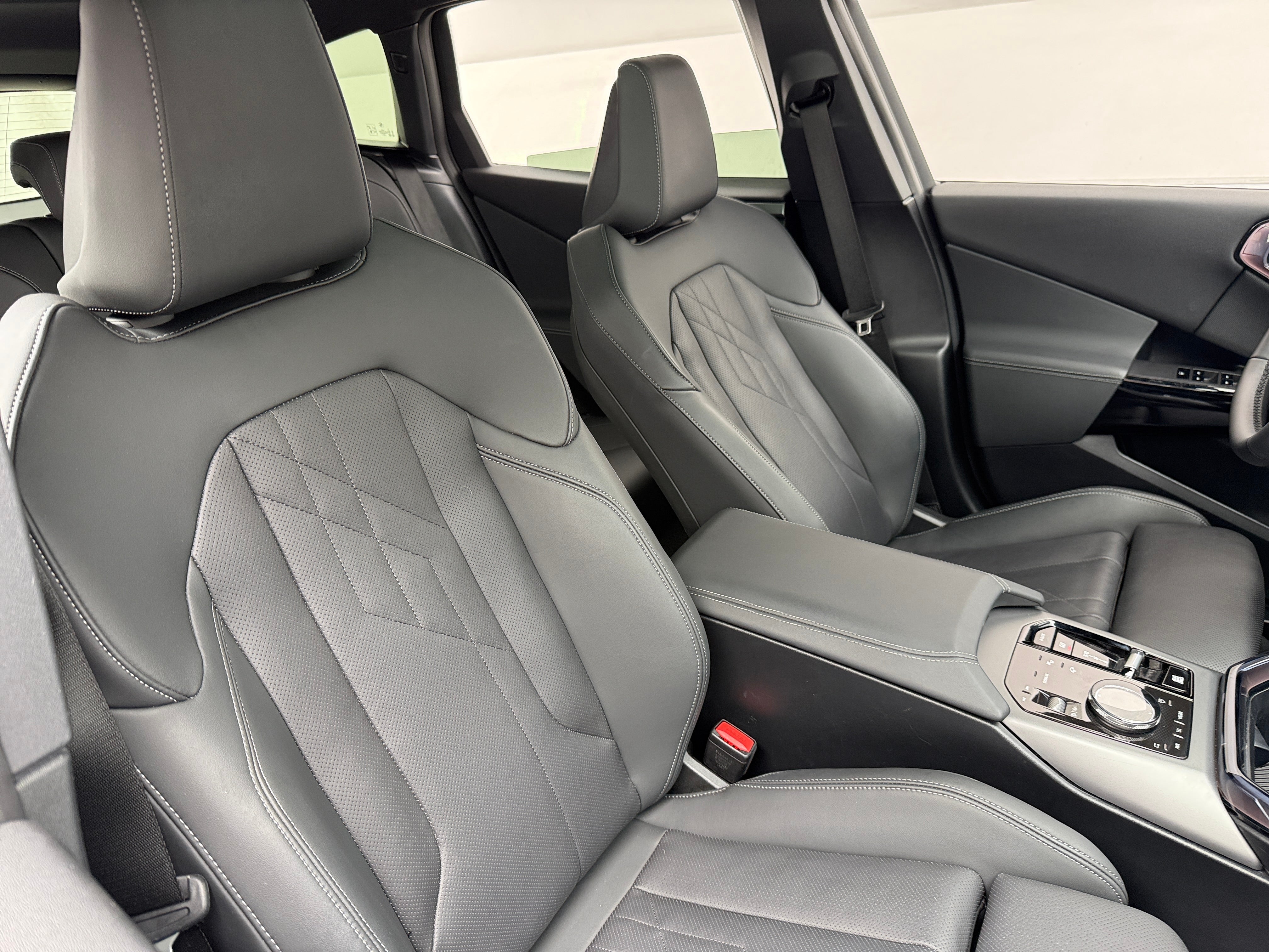2026 BMW X3 30