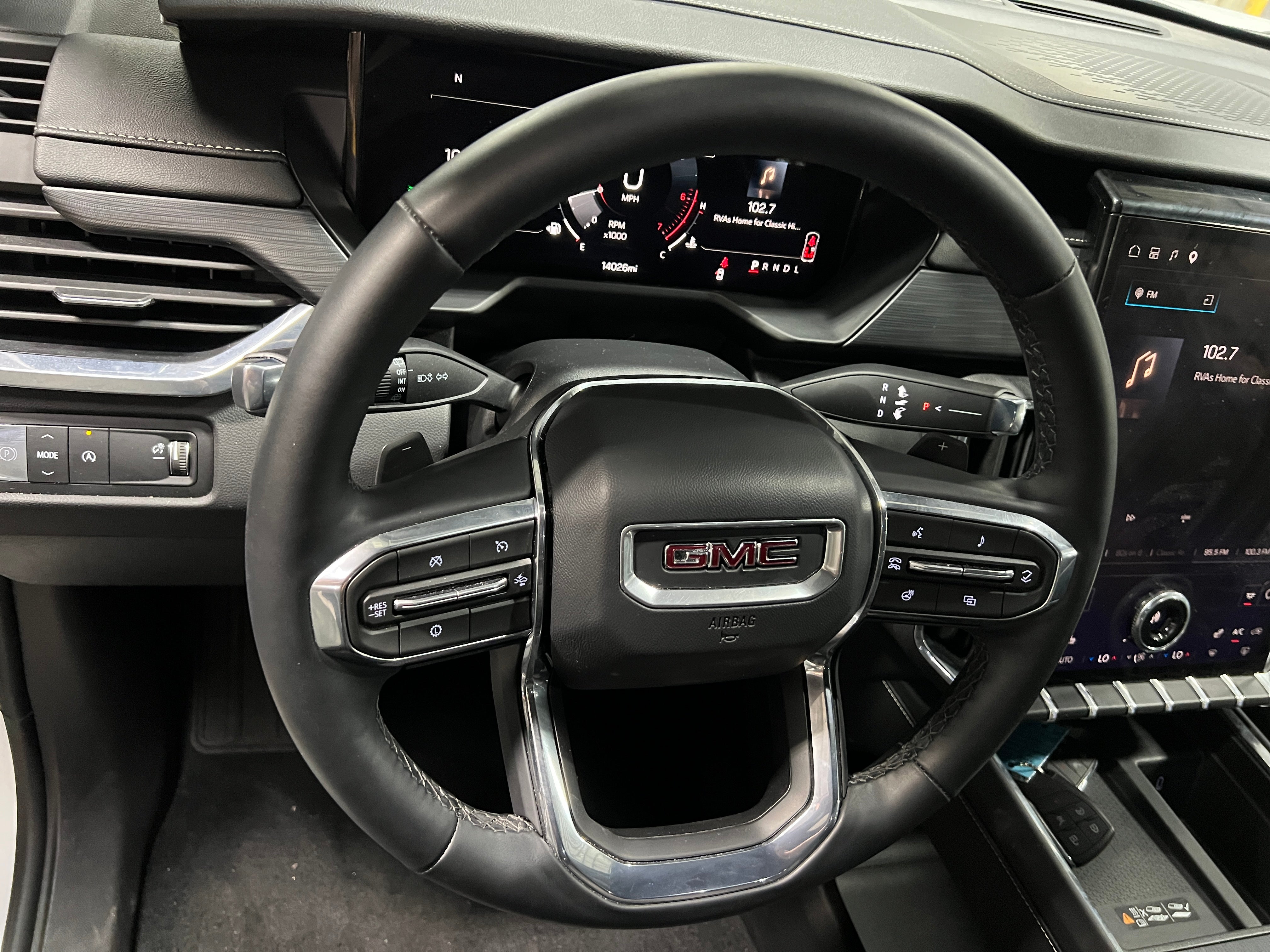 2026 GMC Acadia