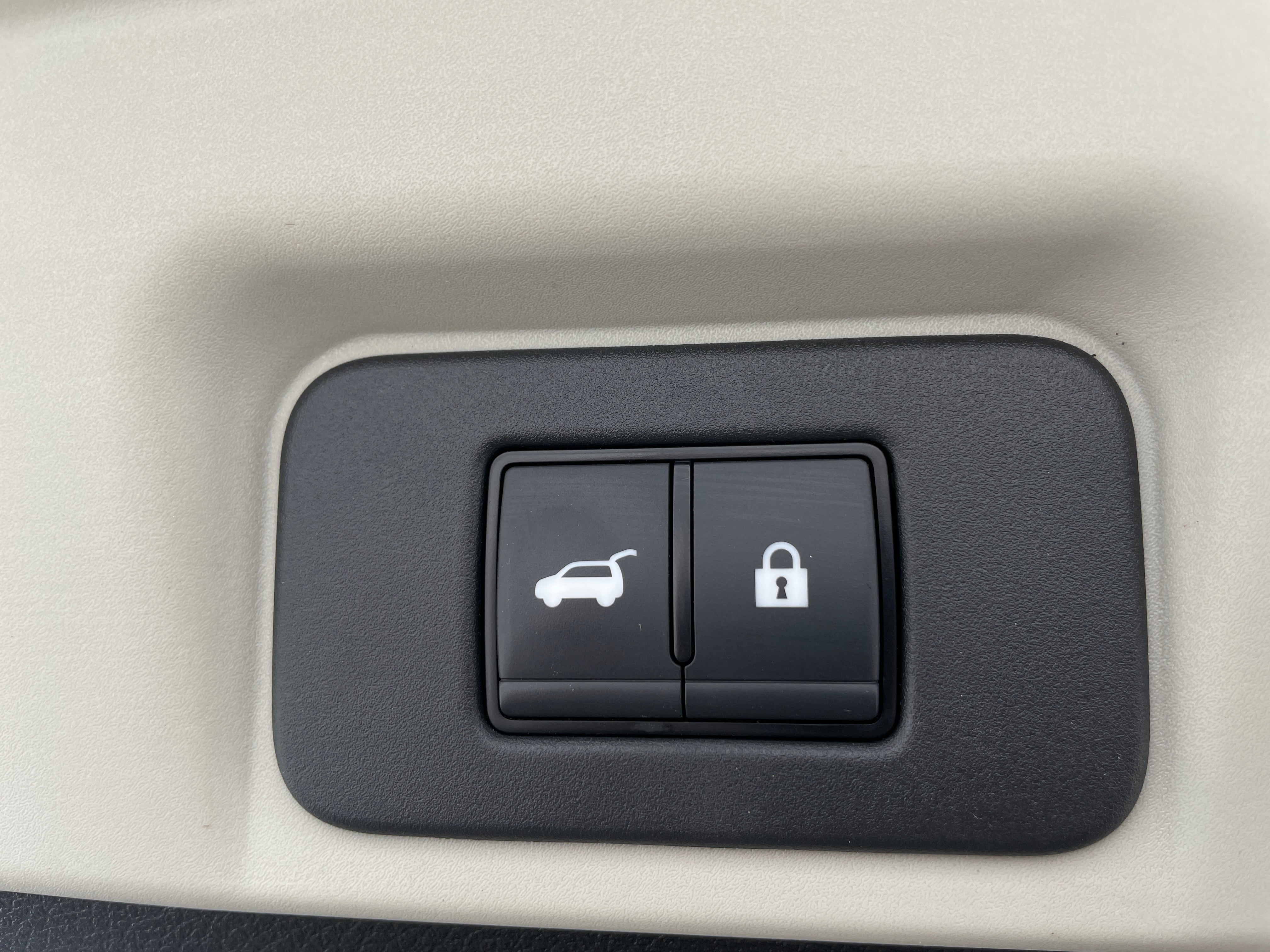 Used 2024 Nissan ARIYA Evolve+ with VIN JN1DF0BB2RM737143 for sale in Pewaukee, WI