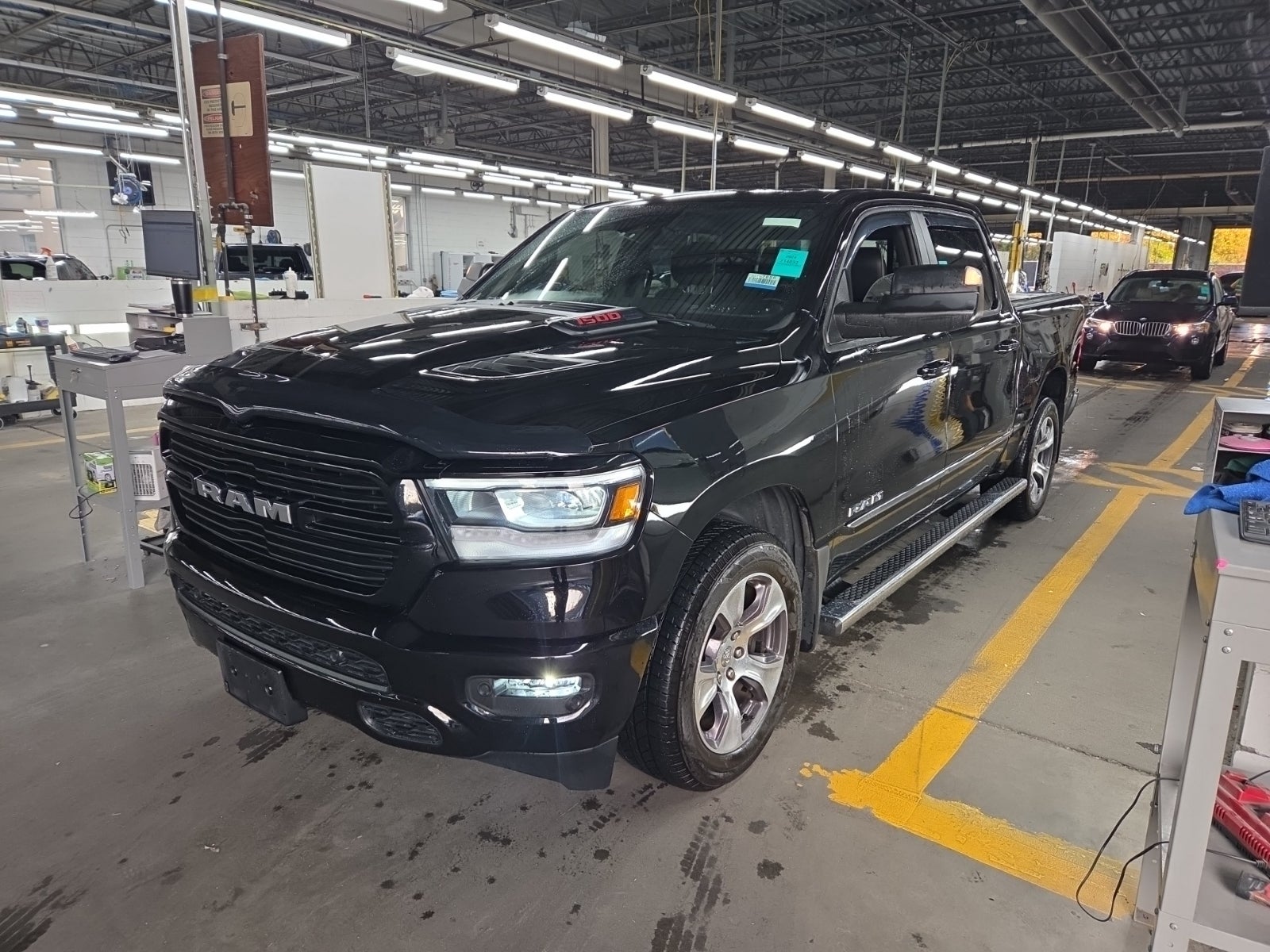 2024 Ram 1500 Laramie 4x4 Crew Cab 5'7" Box