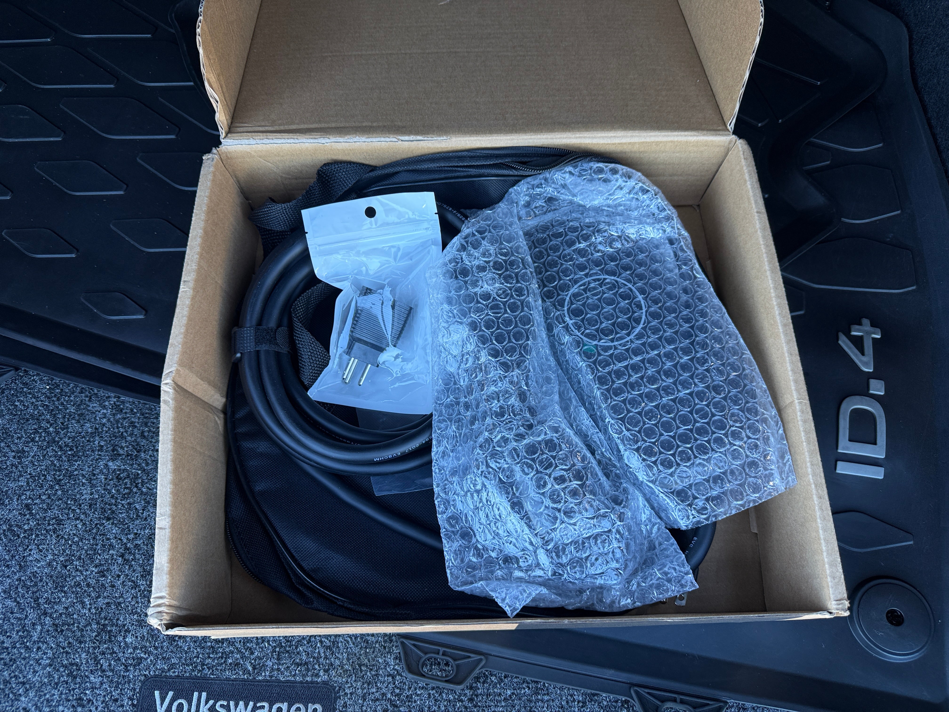 Used 2023 Volkswagen ID.4 S with VIN 1V25MPE84PC032684 for sale in Auburn, WA