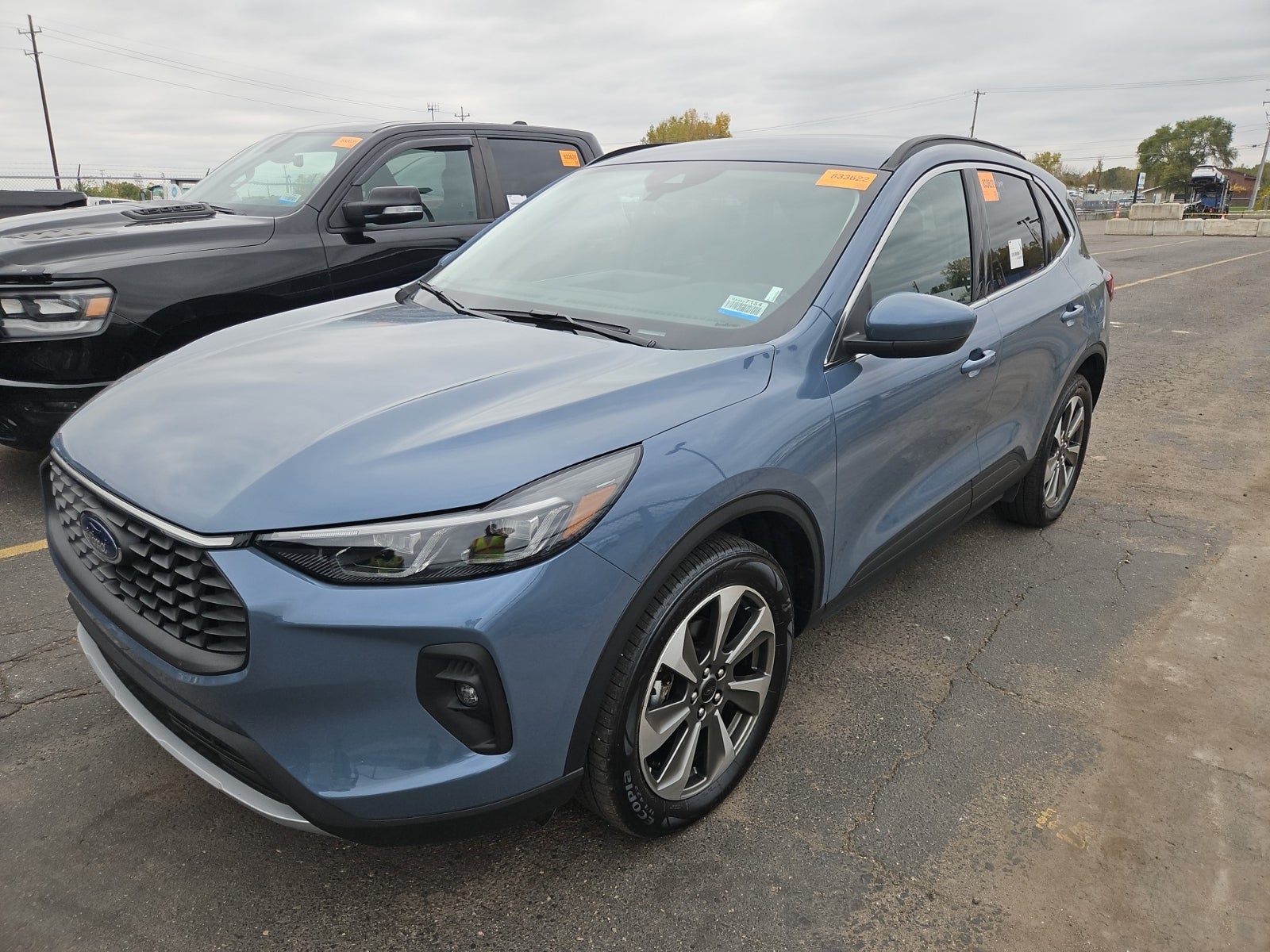 2025 Ford Escape Platinum