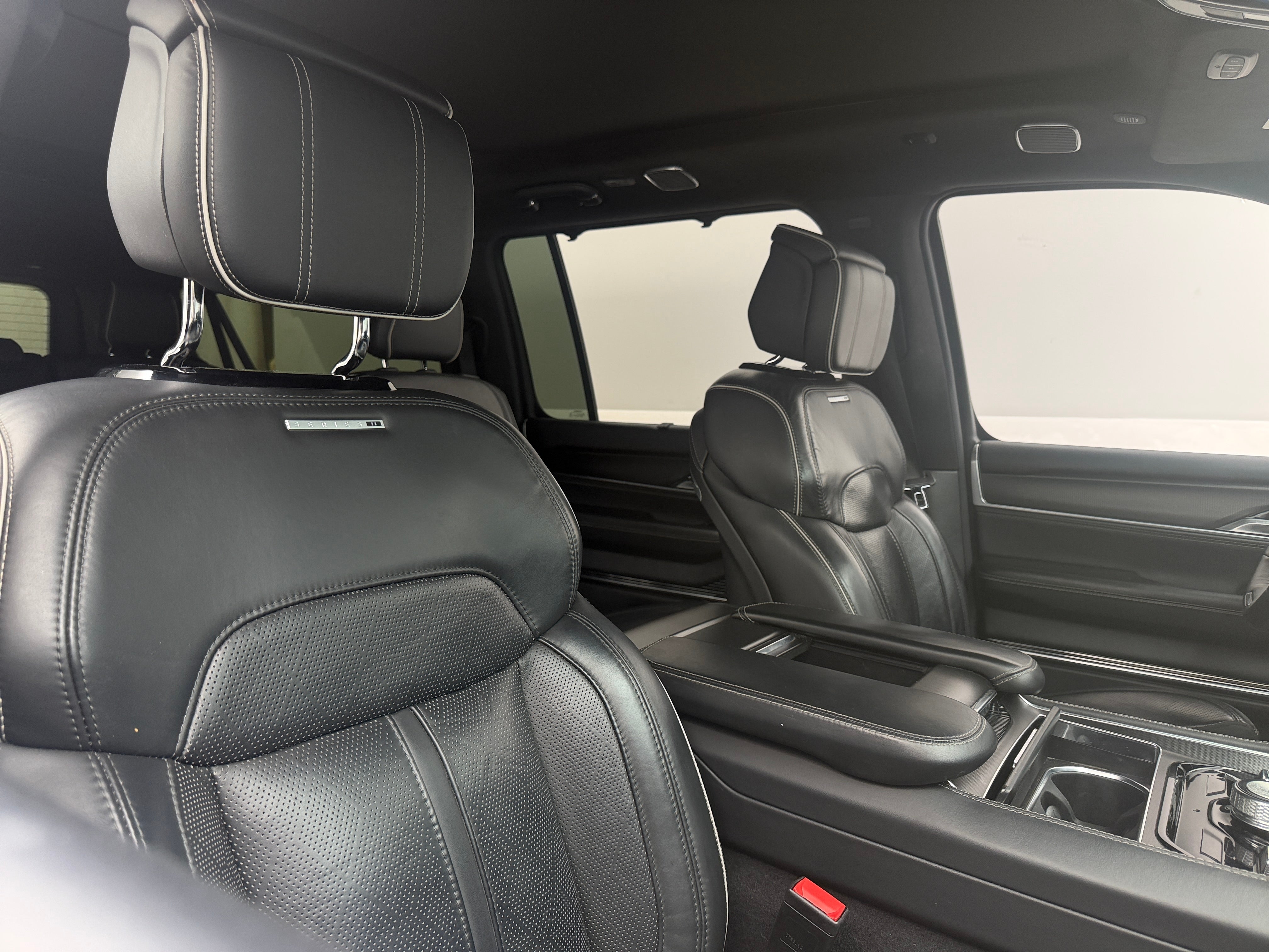 2024 Jeep Grand Wagoneer L Series II