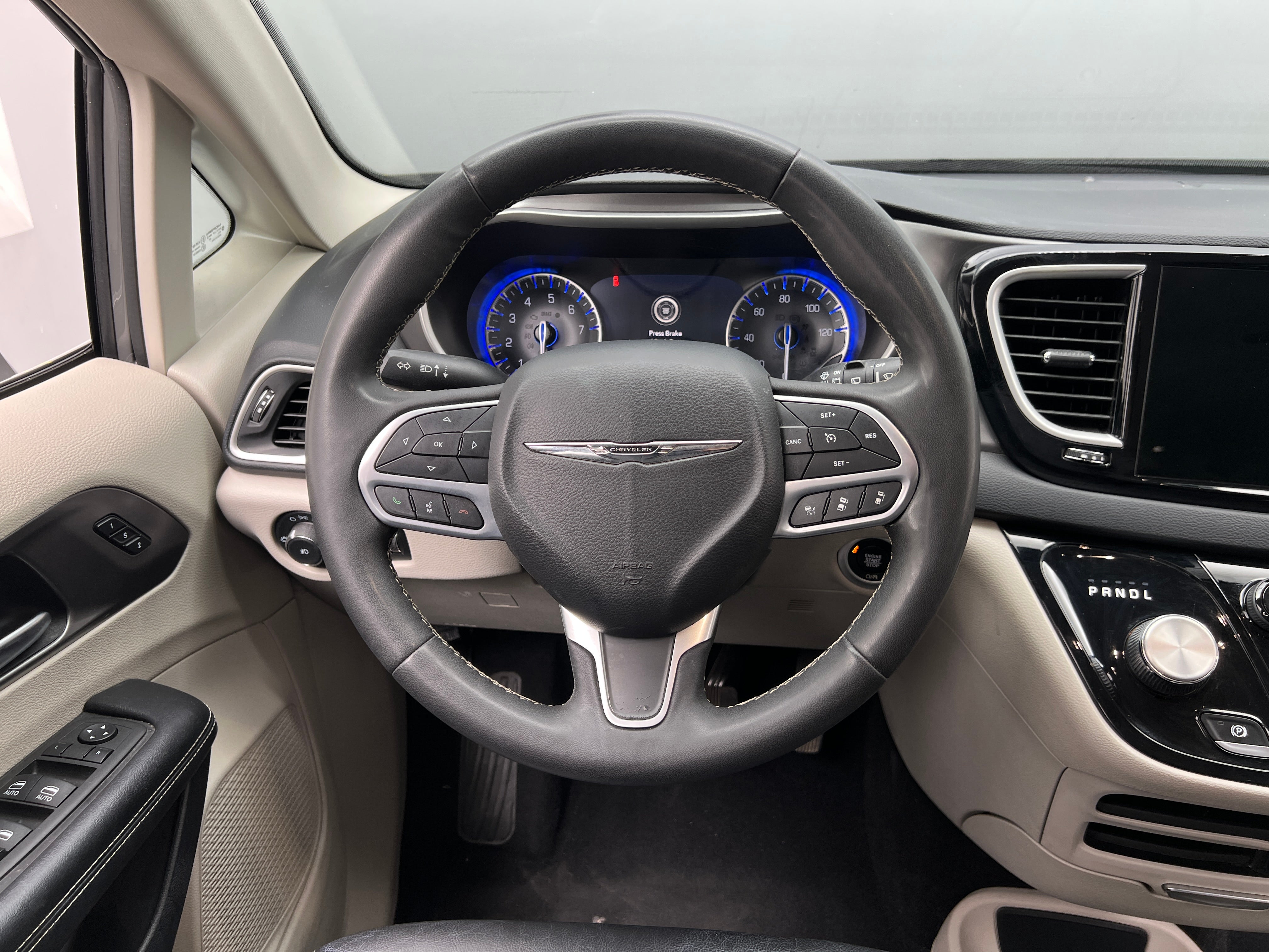 2022 Chrysler Pacifica
