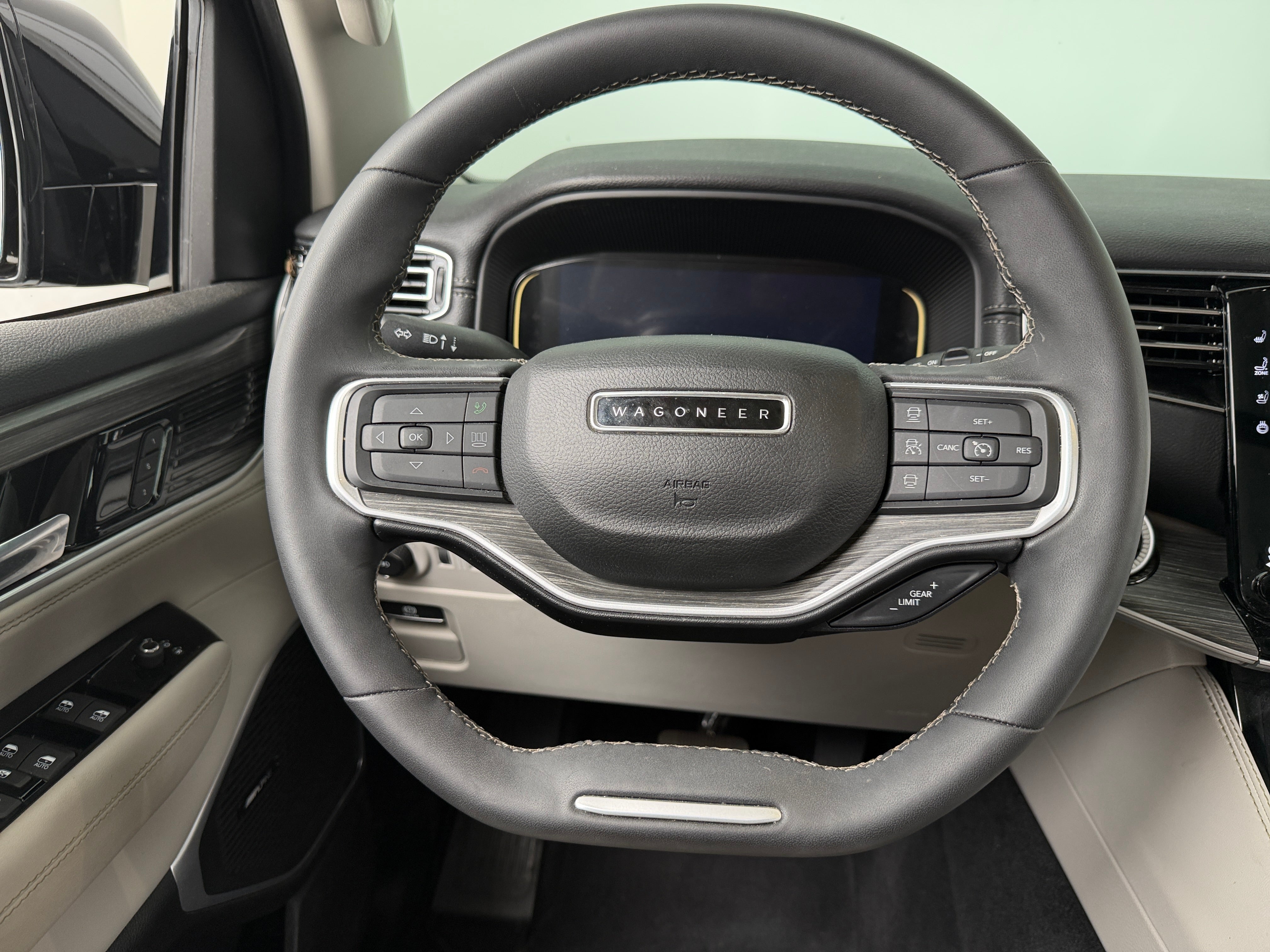 2023 Jeep Wagoneer