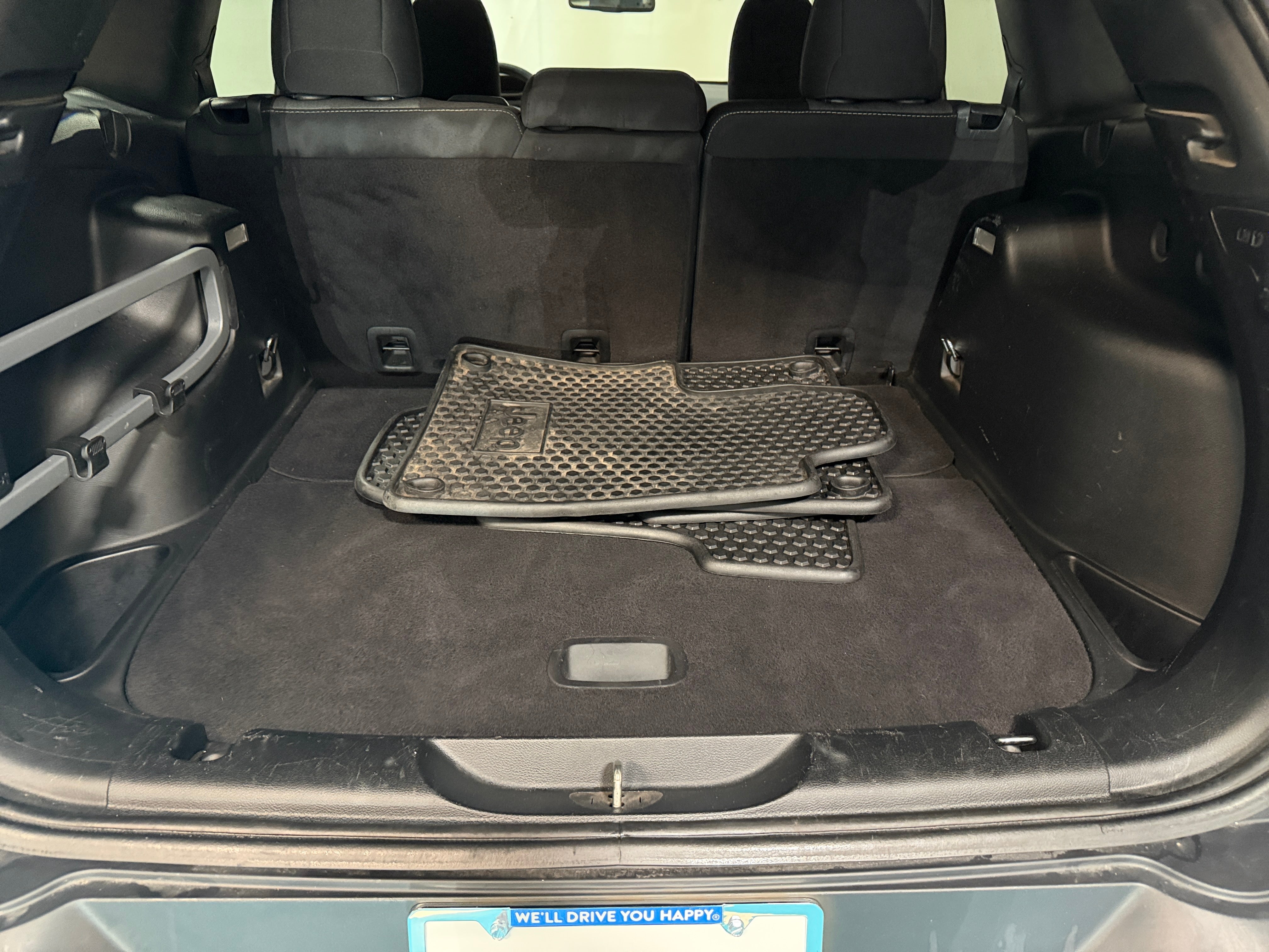 Used 2016 Jeep Cherokee Sport with VIN 1C4PJMAB8GW203745 for sale in Pewaukee, WI