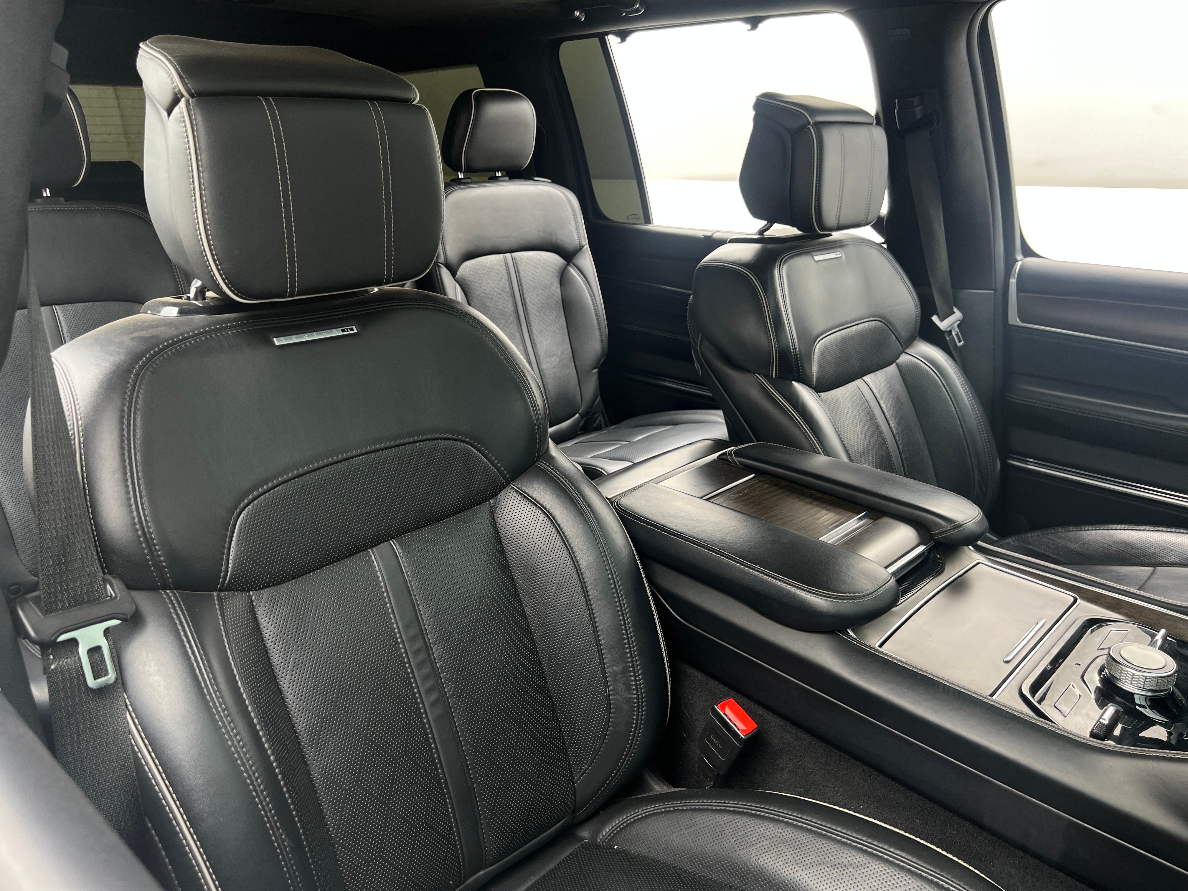 2022 Jeep Grand Wagoneer